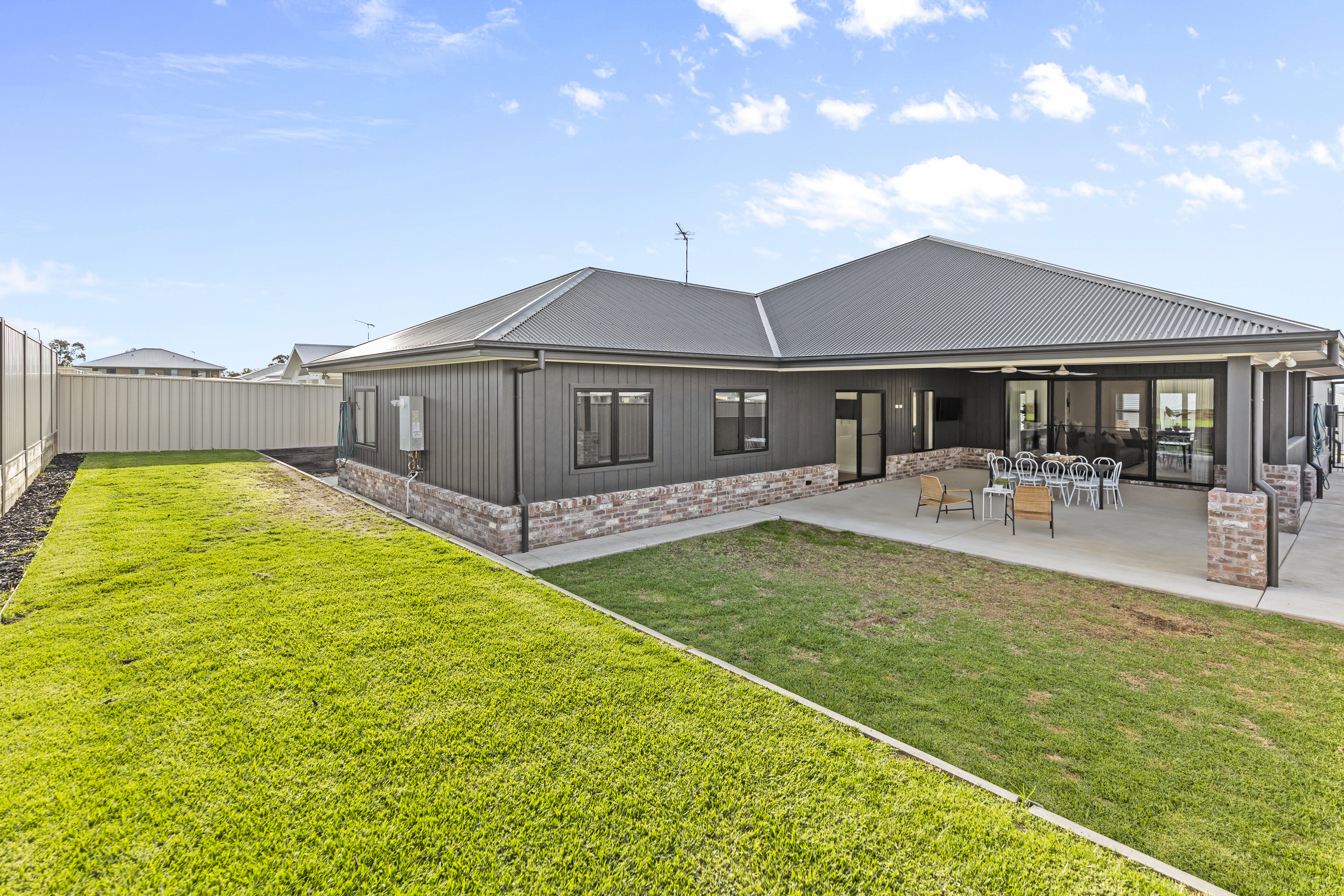 12 BURT STREET, Gobbagombalin NSW 2650 - Image 6