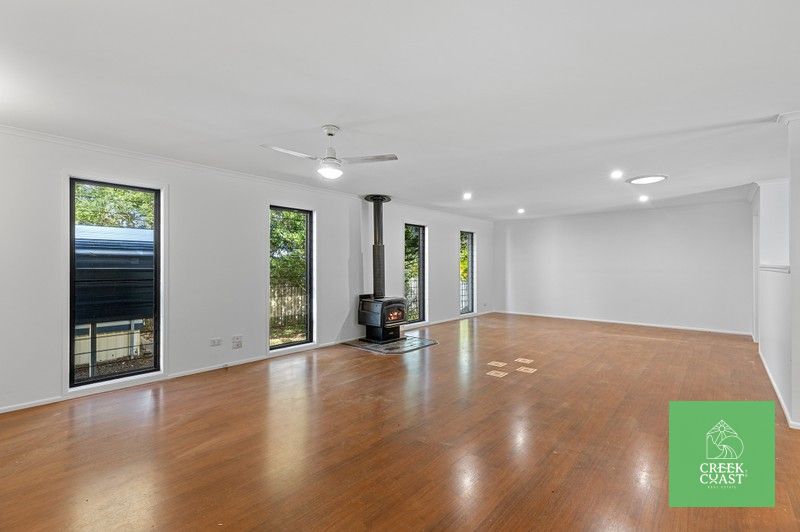 6 DUKE COURT, Cooloola Cove QLD 4580 - Image 7
