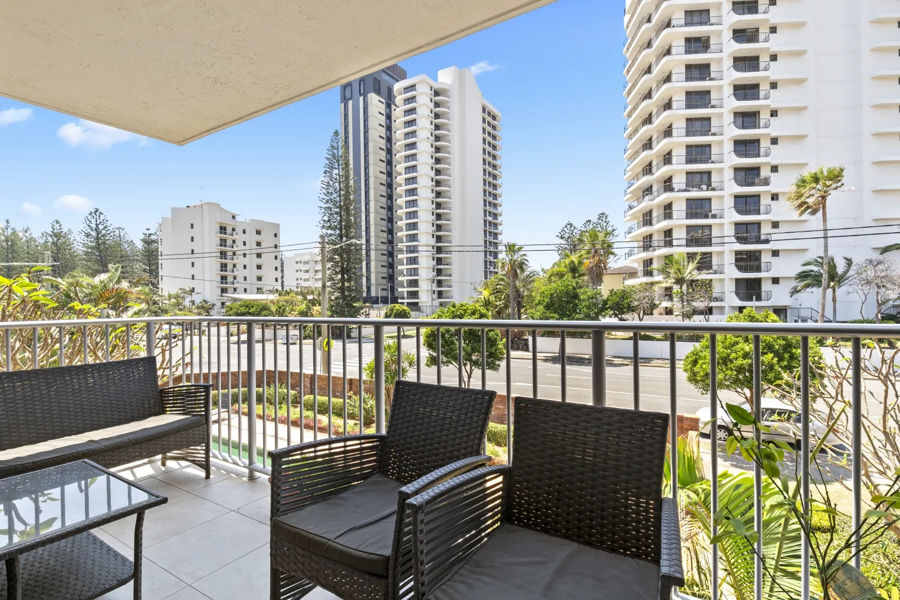 BRITANNIA 10 111 OLD BURLEIGH ROAD, BROADBEACH QLD 4218 - Image 4