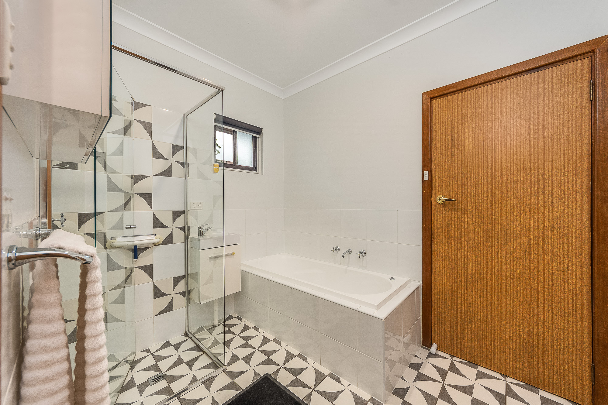 3-bedroom house at 32 LACHLAN AVENUE, Murray Bridge SA 5253, Murray Bridge, South Australia
