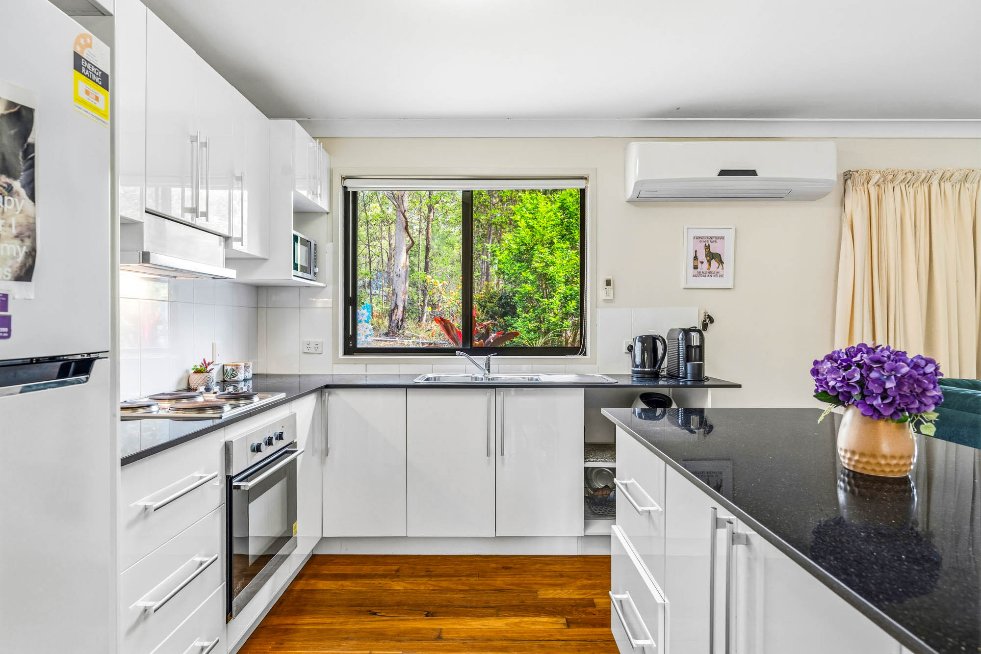 17 Cook Avenue, Russell Island, QLD 4184 - Image 5