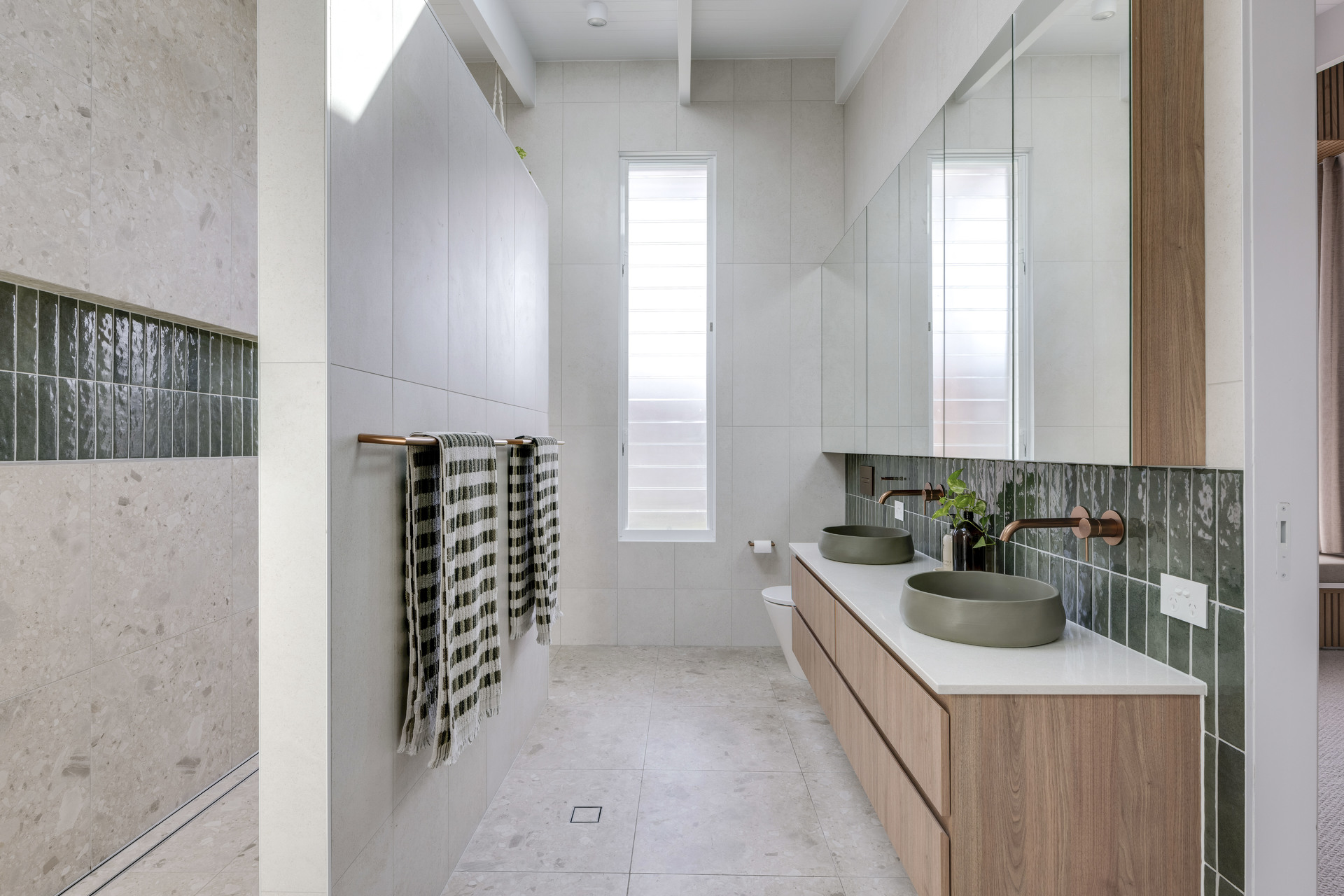 12 Swift Place, Burleigh Waters, QLD 4220 - Image 9