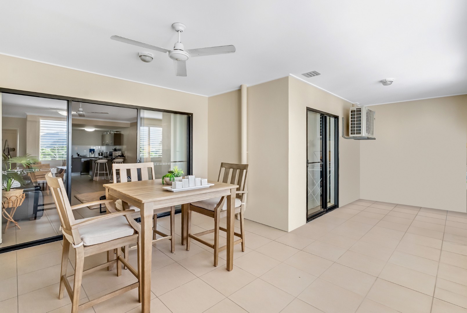 316/331-335 Lake Street, Cairns North, Qld, 4870 - Image 8