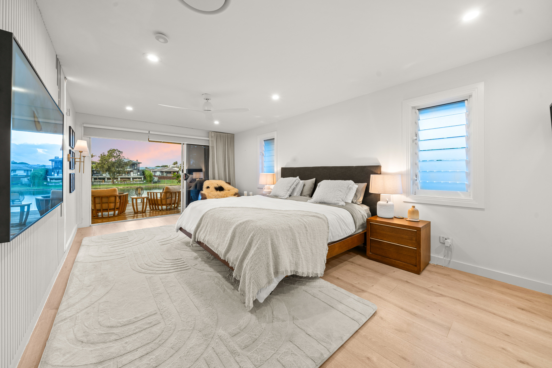 38 Dunlin Drive, Burleigh Waters, QLD 4220 - Image 10