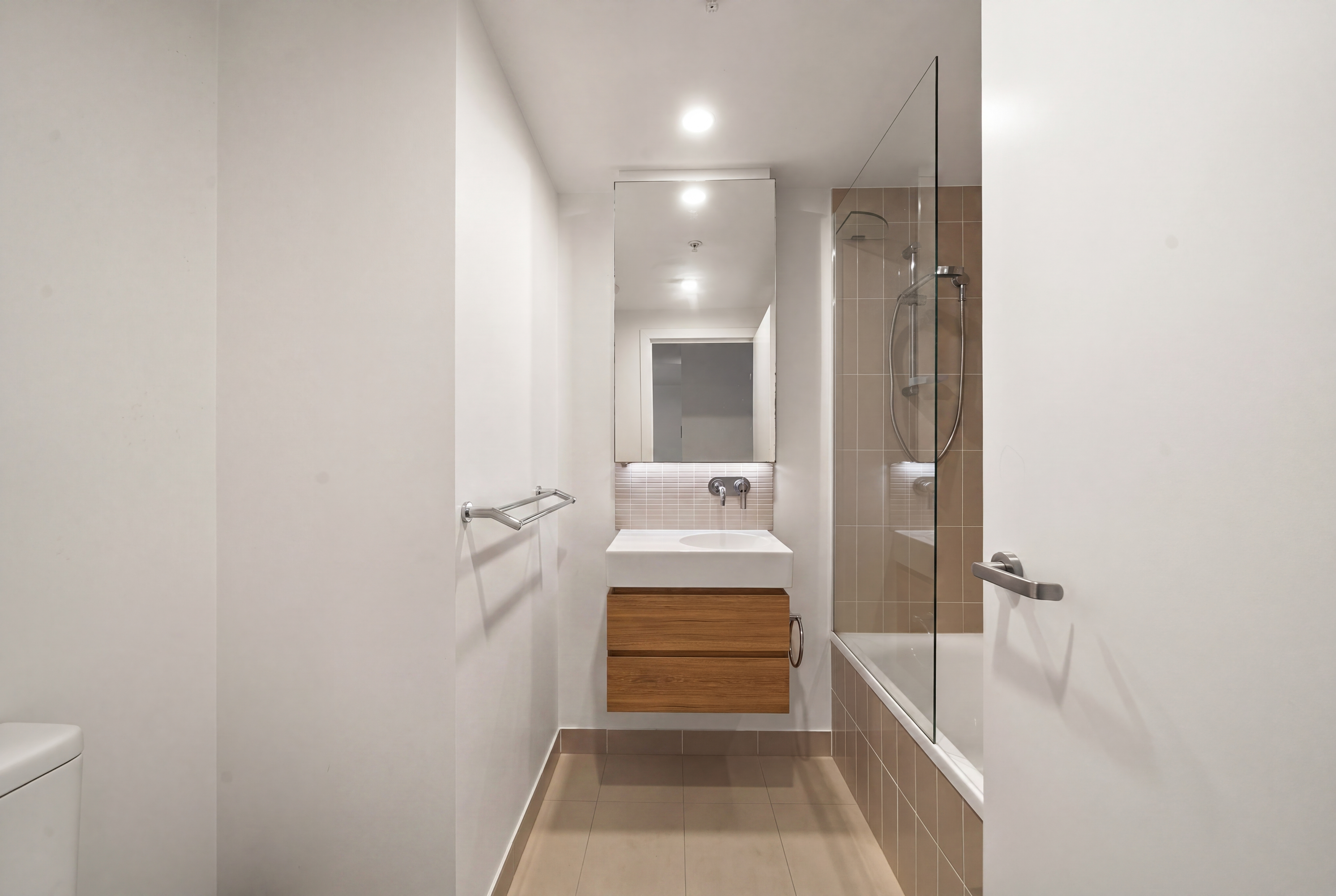 2-bedroom unit at 1607 37 MAYNE ROAD, BOWEN HILLS QLD 4006, Brisbane, Queensland