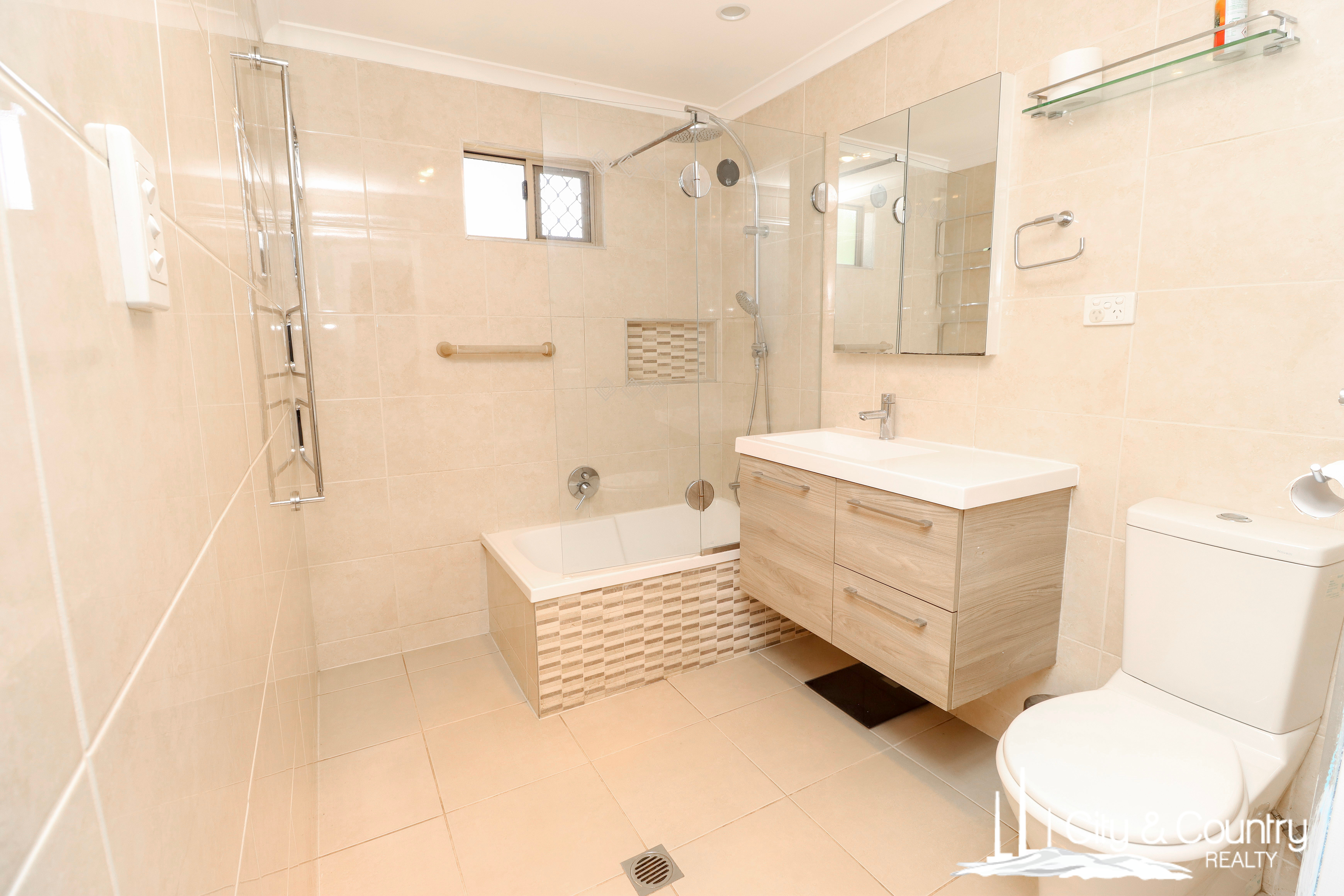 12 Dorothy Street, Mornington, QLD 4825 - Image 3