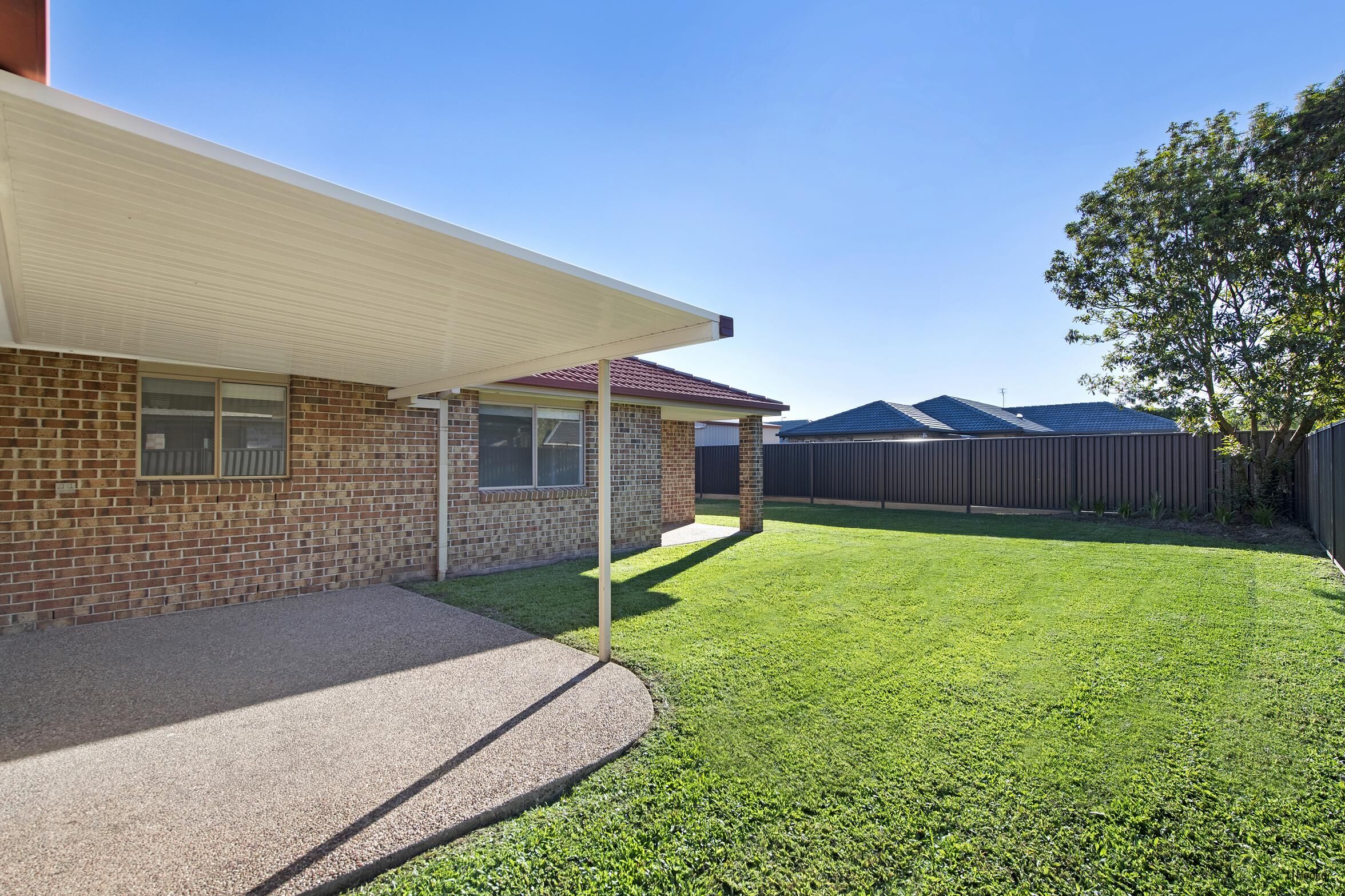 16 CHIPPENDALE CRESCENT, Currumbin Waters QLD 4223 - Image 2