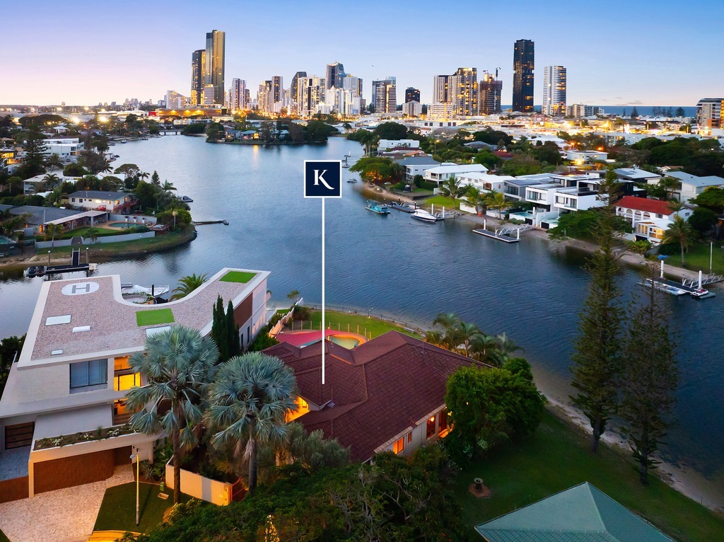 38 GRETEL DRIVE, Mermaid Waters QLD 4218 - Image 5