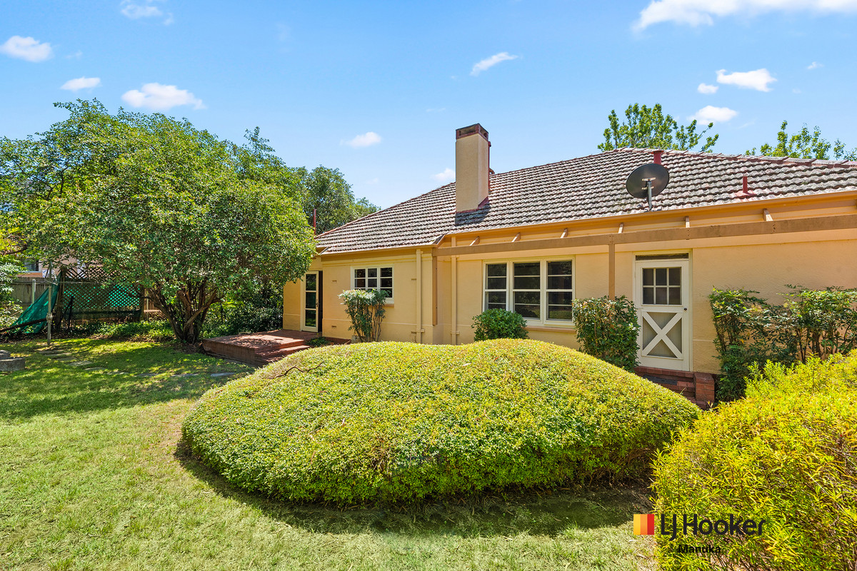 3-bedroom house at 70 DOMINION CIRCUIT, Deakin ACT 2600, Unincorporated Act, Australian Capital Territory