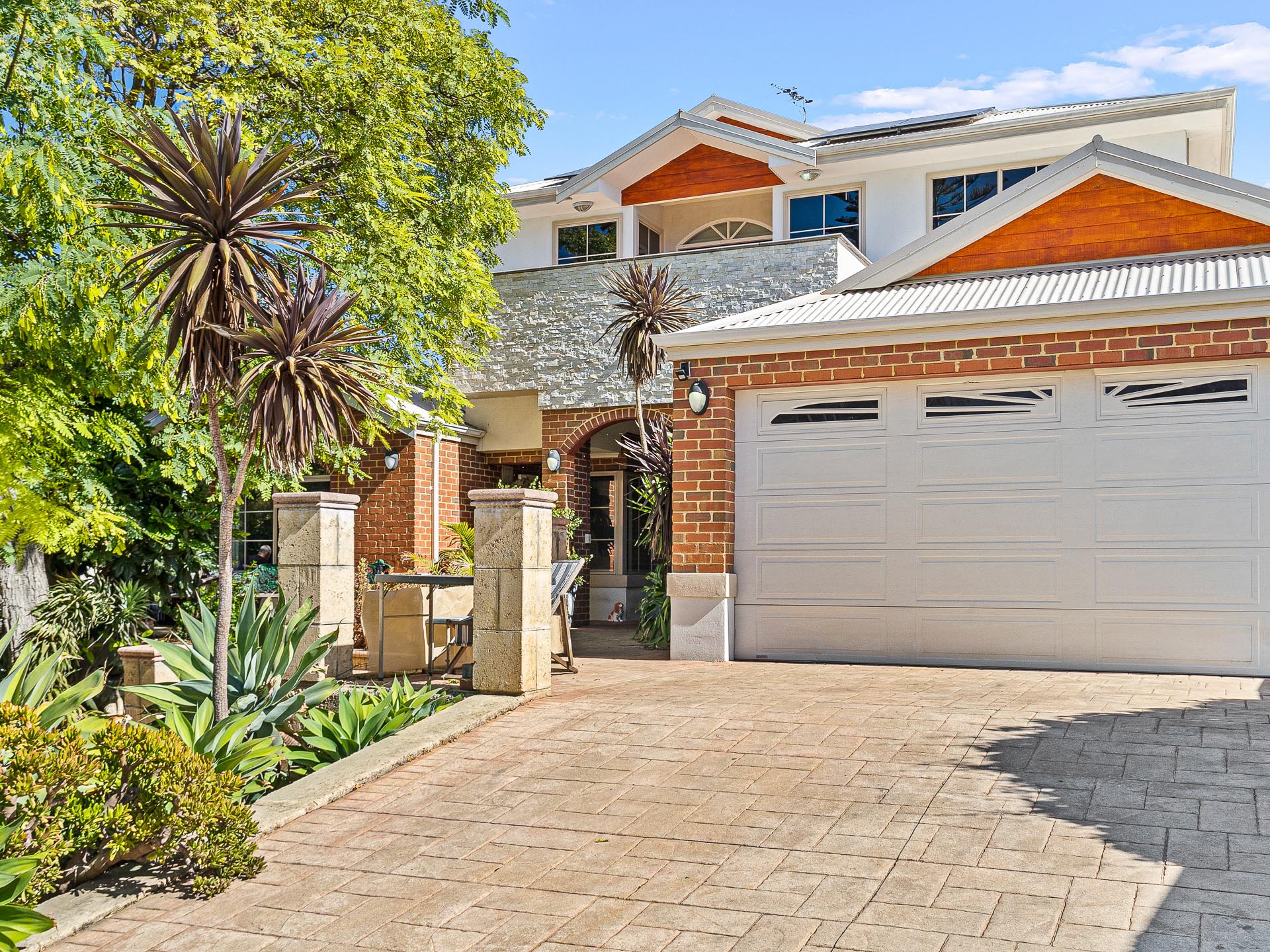22 Singleton Beach Road, Singleton, WA 6175 - Image 1