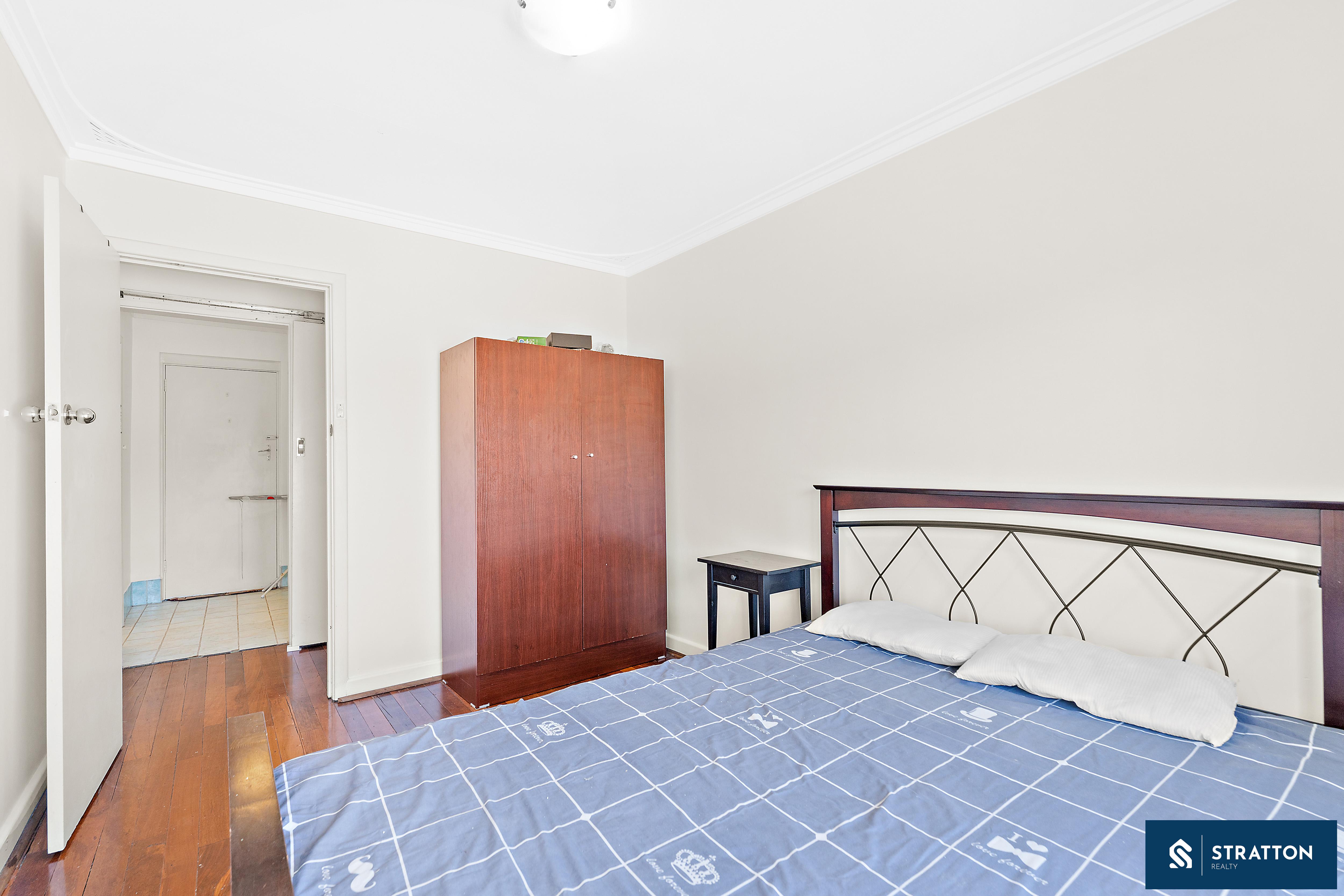 3-bedroom house at 183 Treasure Road, Queens Park, WA 6107, Canning, Western Australia