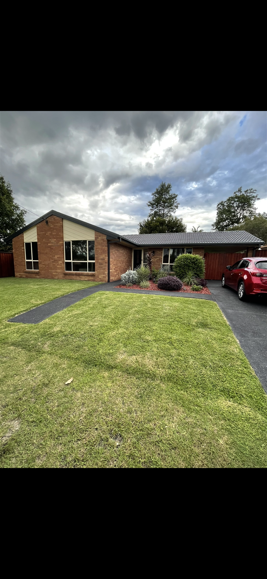 3-bedroom house at 8 Karingal Court, Boronia Heights, QLD 4124, Logan, Queensland