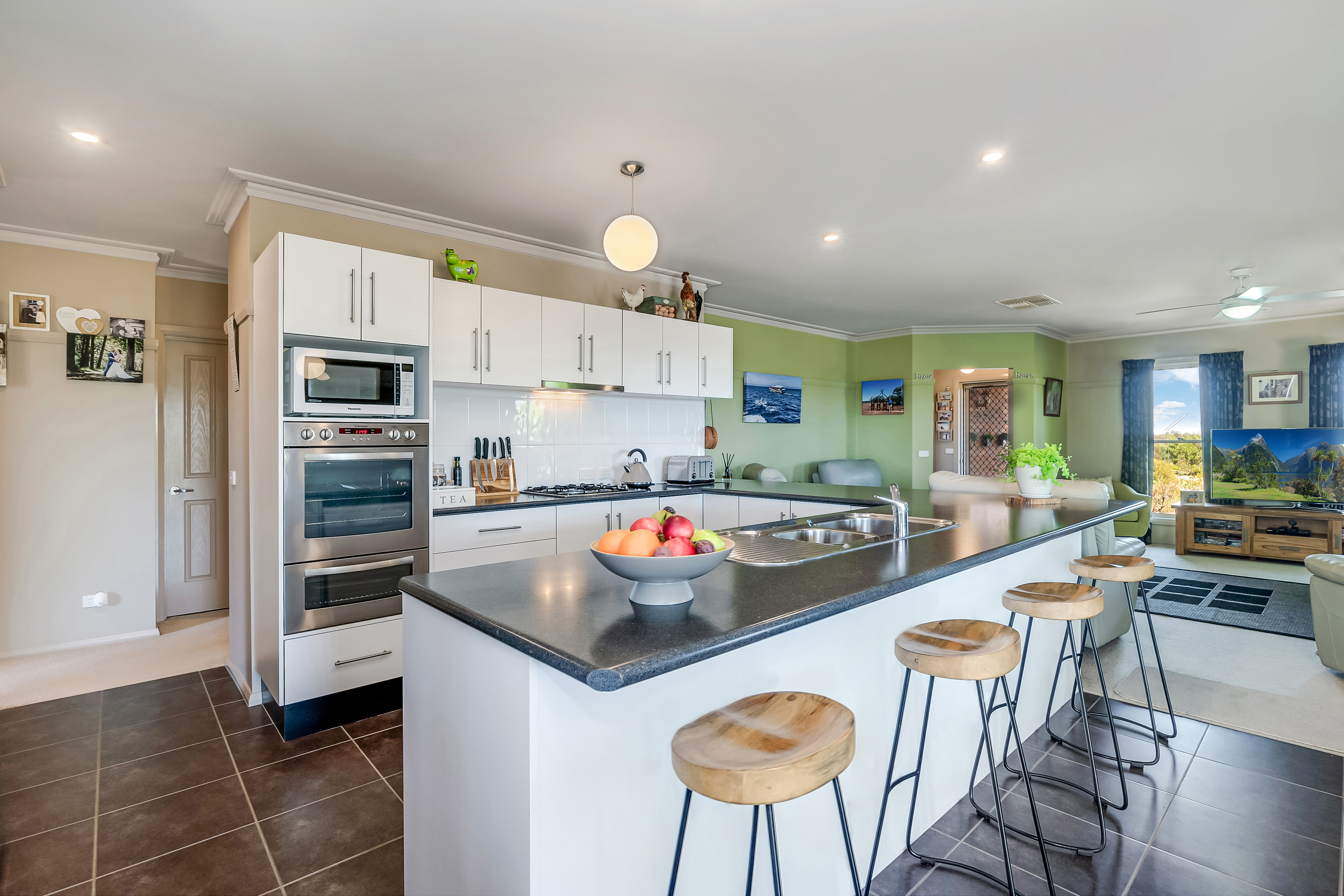 114 Mclennan Road, Heathcote, Vic, 3523 - Image 2