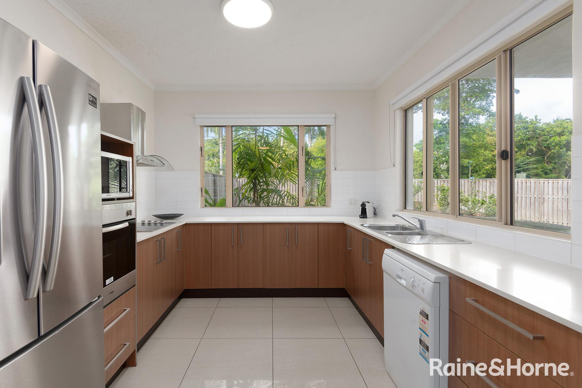 2/1-7 St Crispins Avenue, Port Douglas, QLD 4877 - Image 8