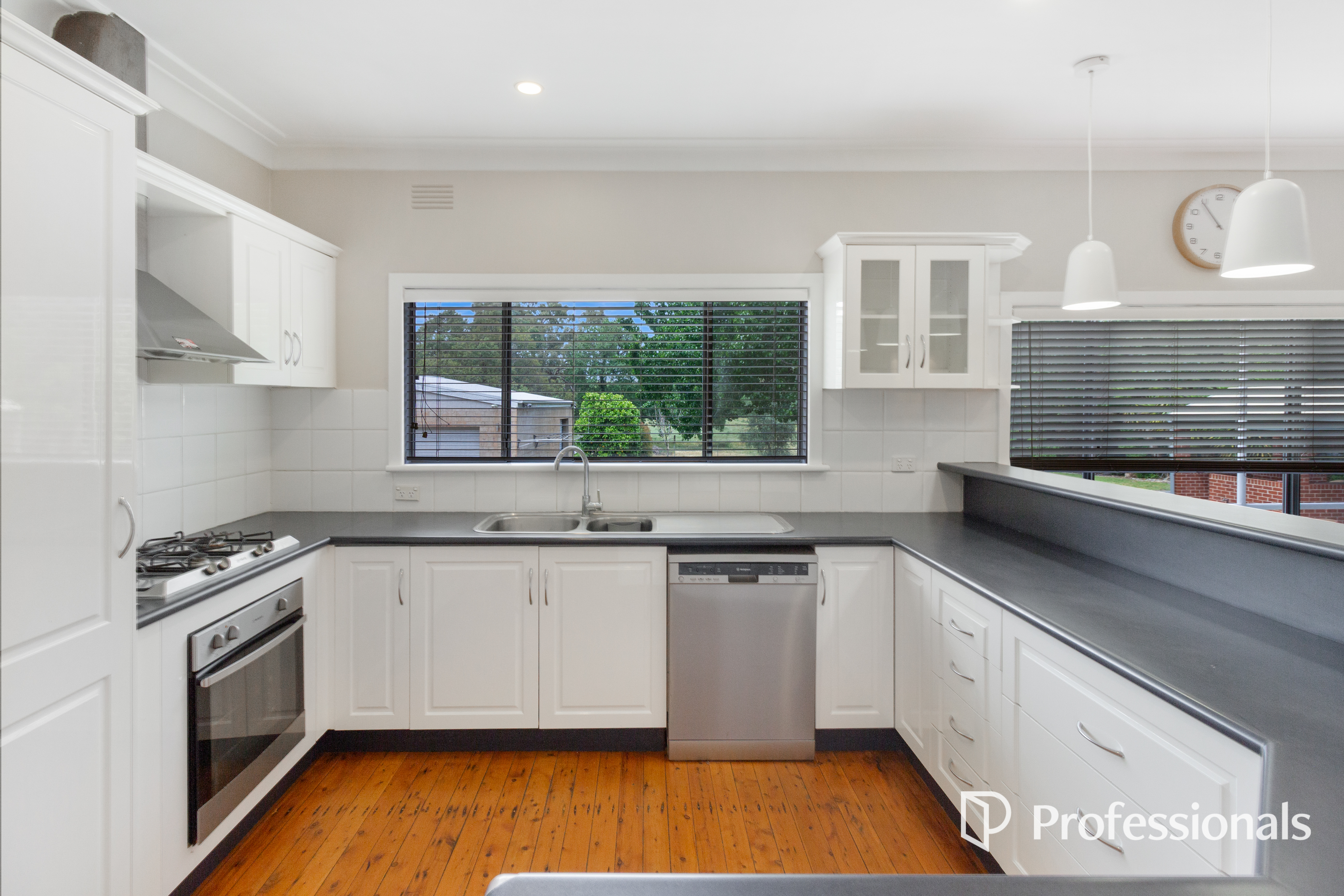 543 Kooringal Road, Kooringal, Nsw, 2650 - Image 7