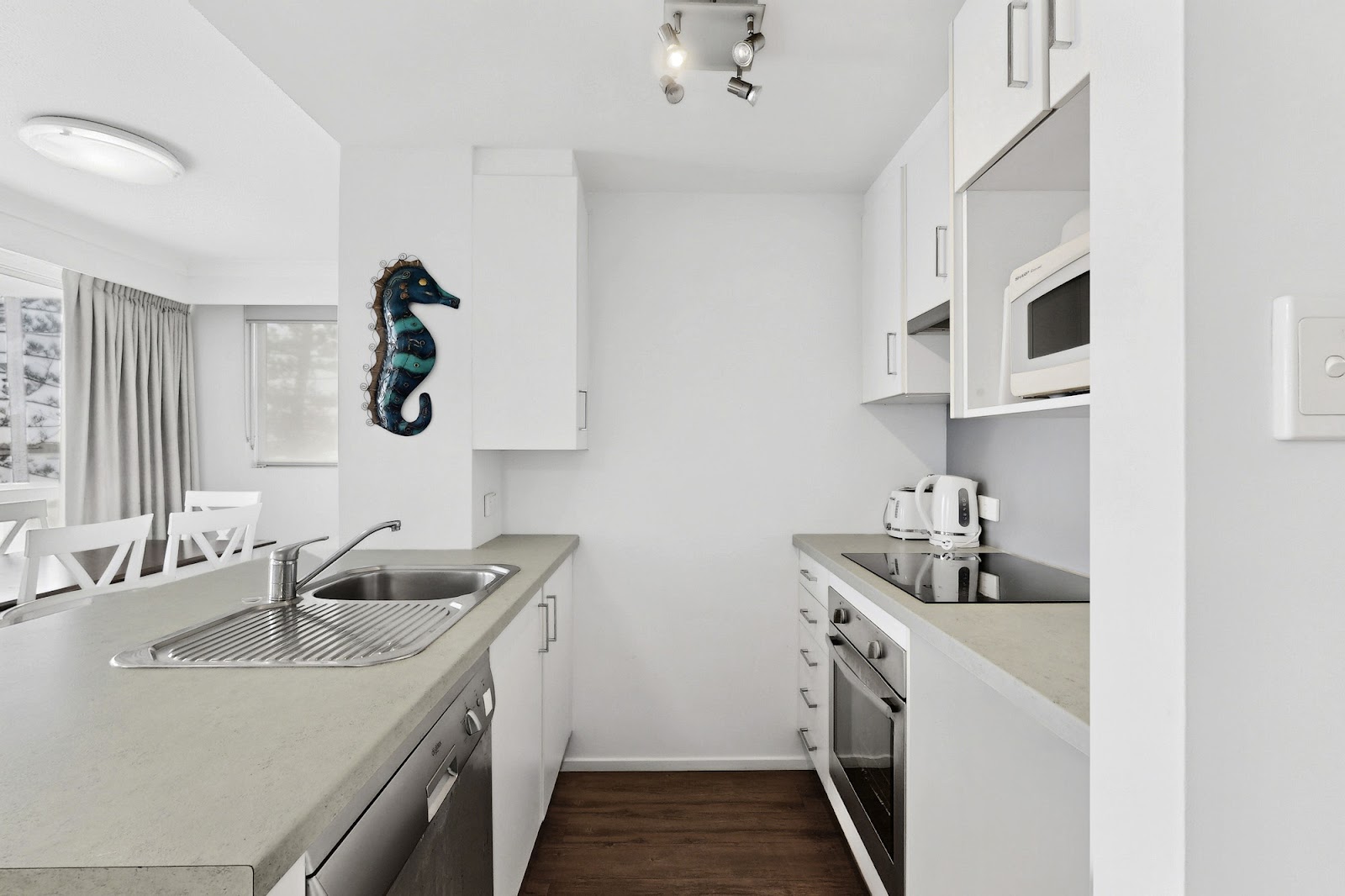 1/510 Marine Parade, Biggera Waters, QLD 4216 - Image 9