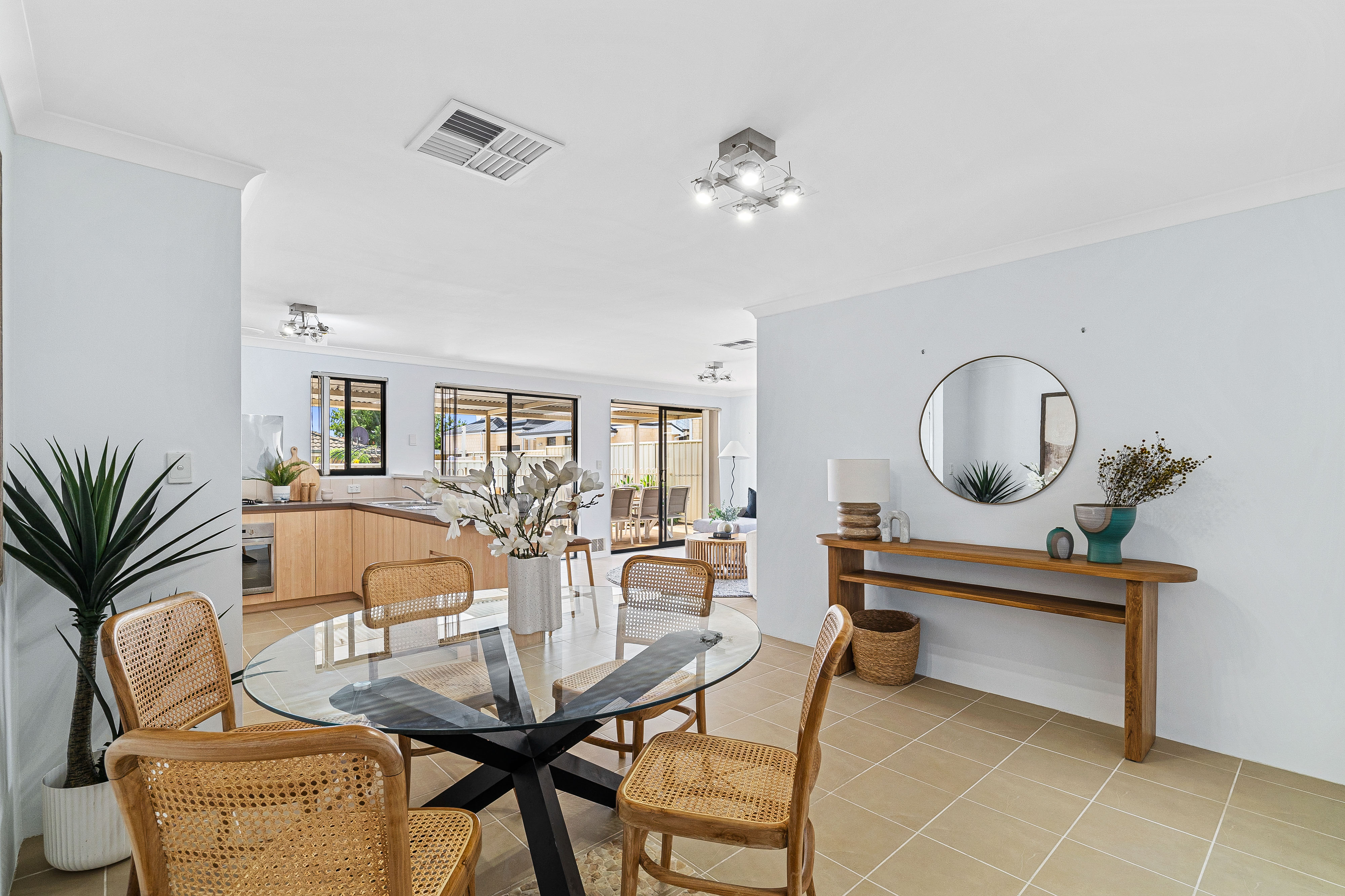 2 17 ALLNUTT STREET, MANDURAH WA 6210 - Image 4