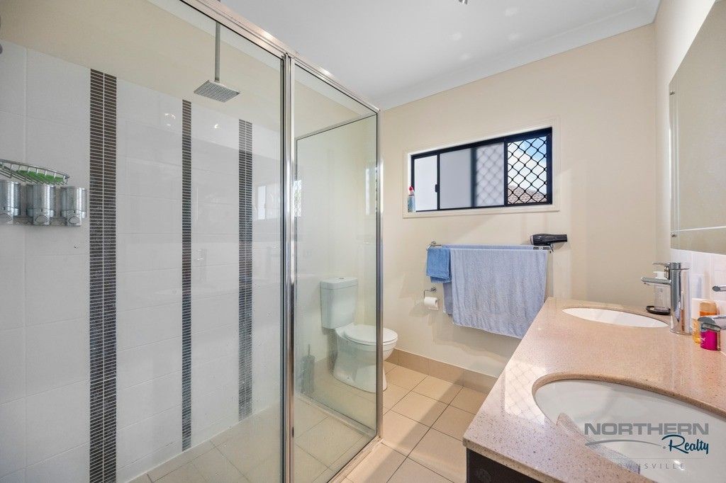 28 DUNDABELLA DRIVE, Deeragun QLD 4818 - Image 8