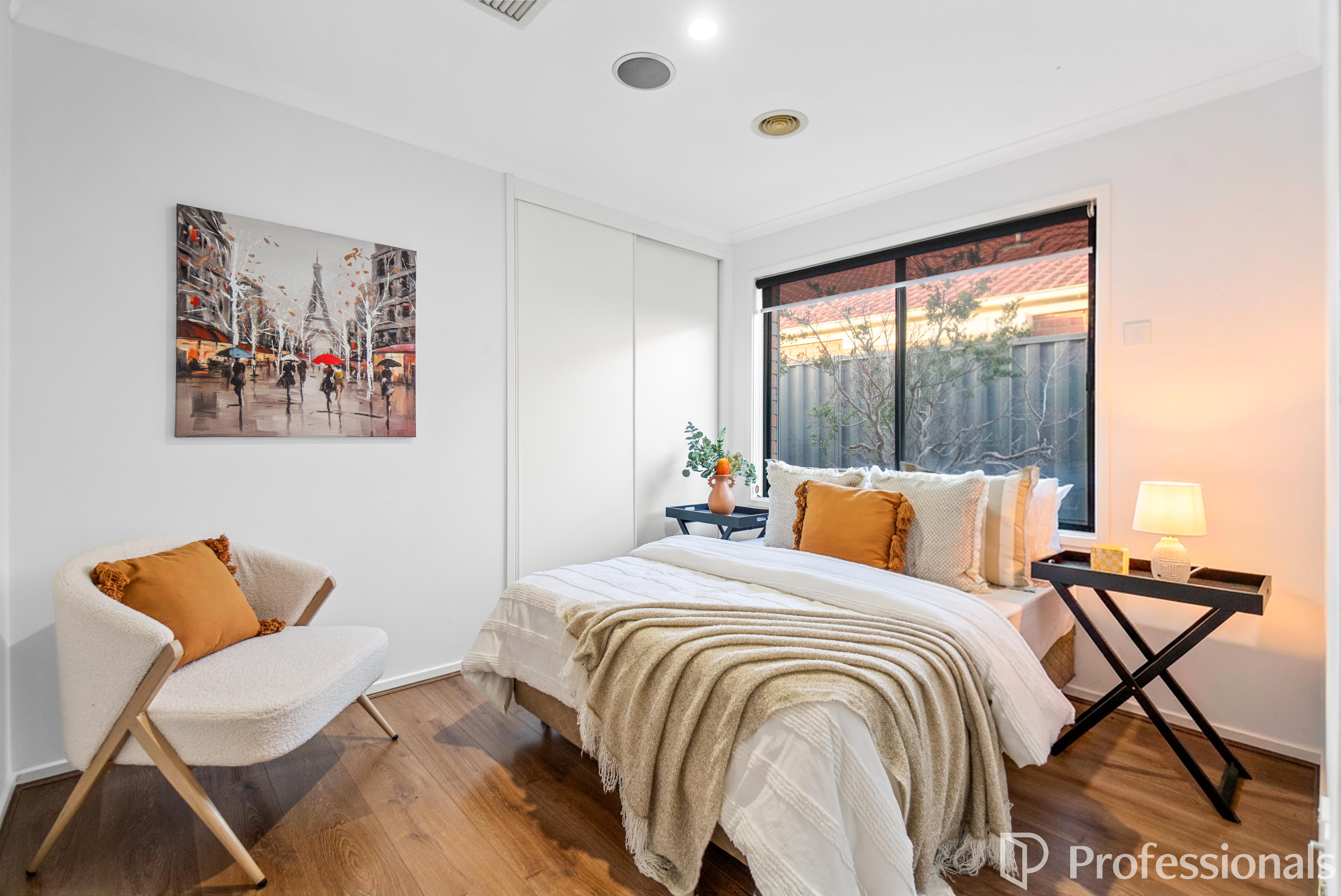 6 NEWHAVEN WAY, Cairnlea VIC 3023 - Image 4