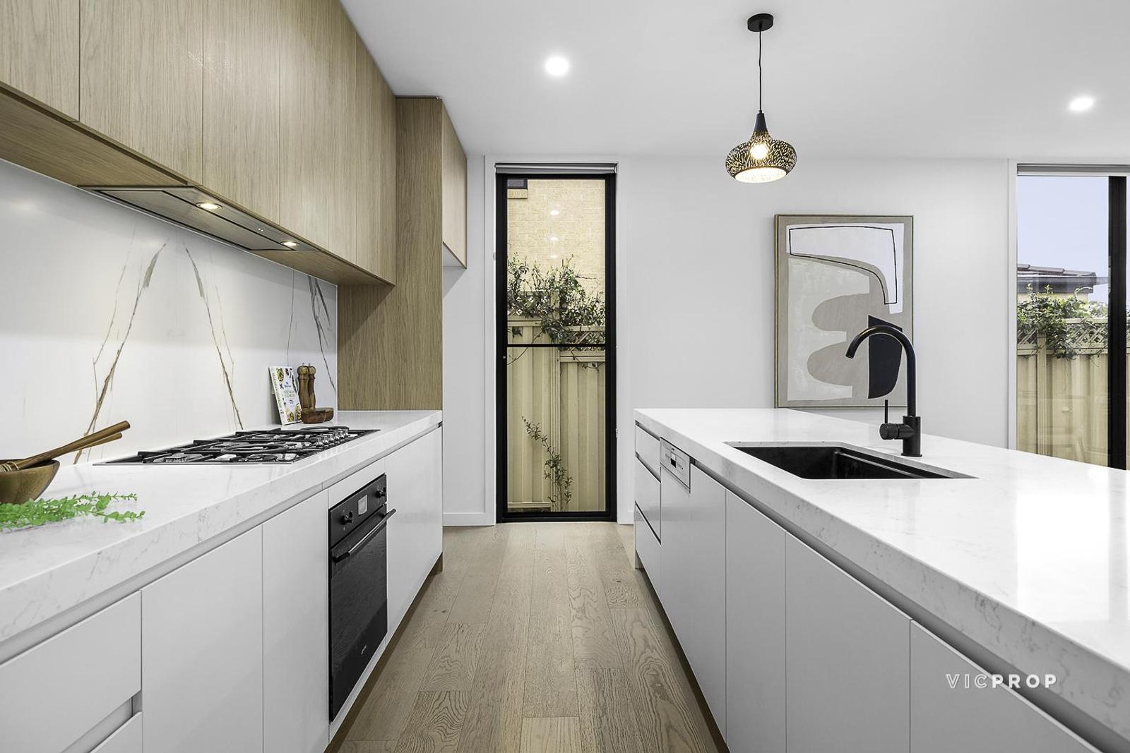 1 Normanby Road, Bentleigh East, VIC 3165 - Image 6