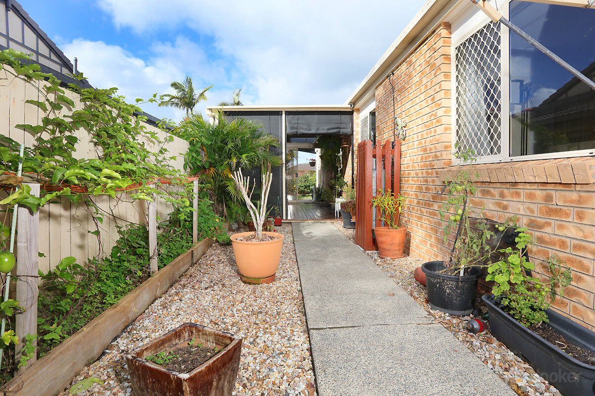 3-bedroom unit at 2 25 SANCTUARY COURT, COOMBABAH QLD 4216, Gold Coast, Queensland