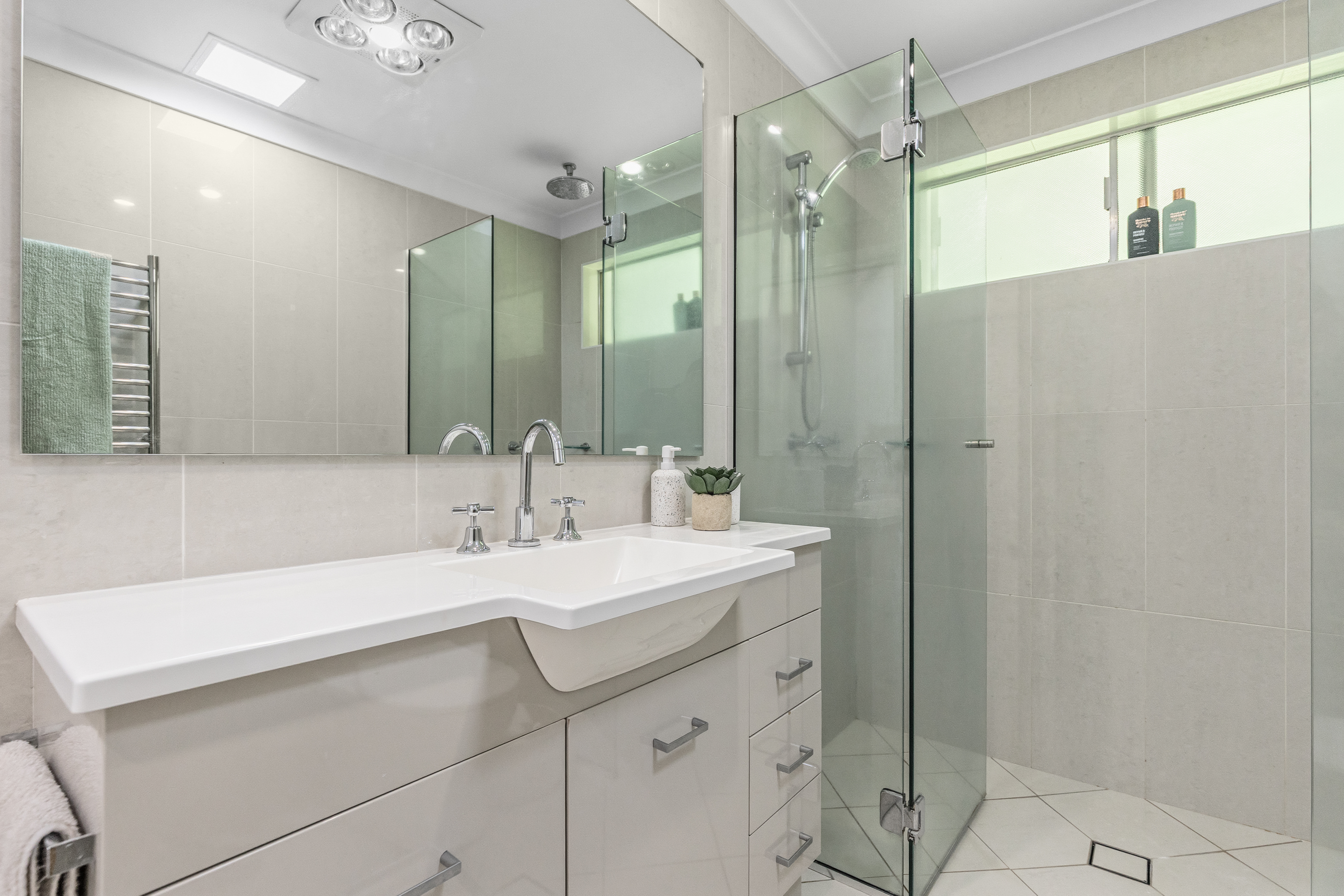 5-bedroom house at 53 Mary Gilmore Road, Wagga Wagga, Nsw, 2650, Wagga Wagga, New South Wales