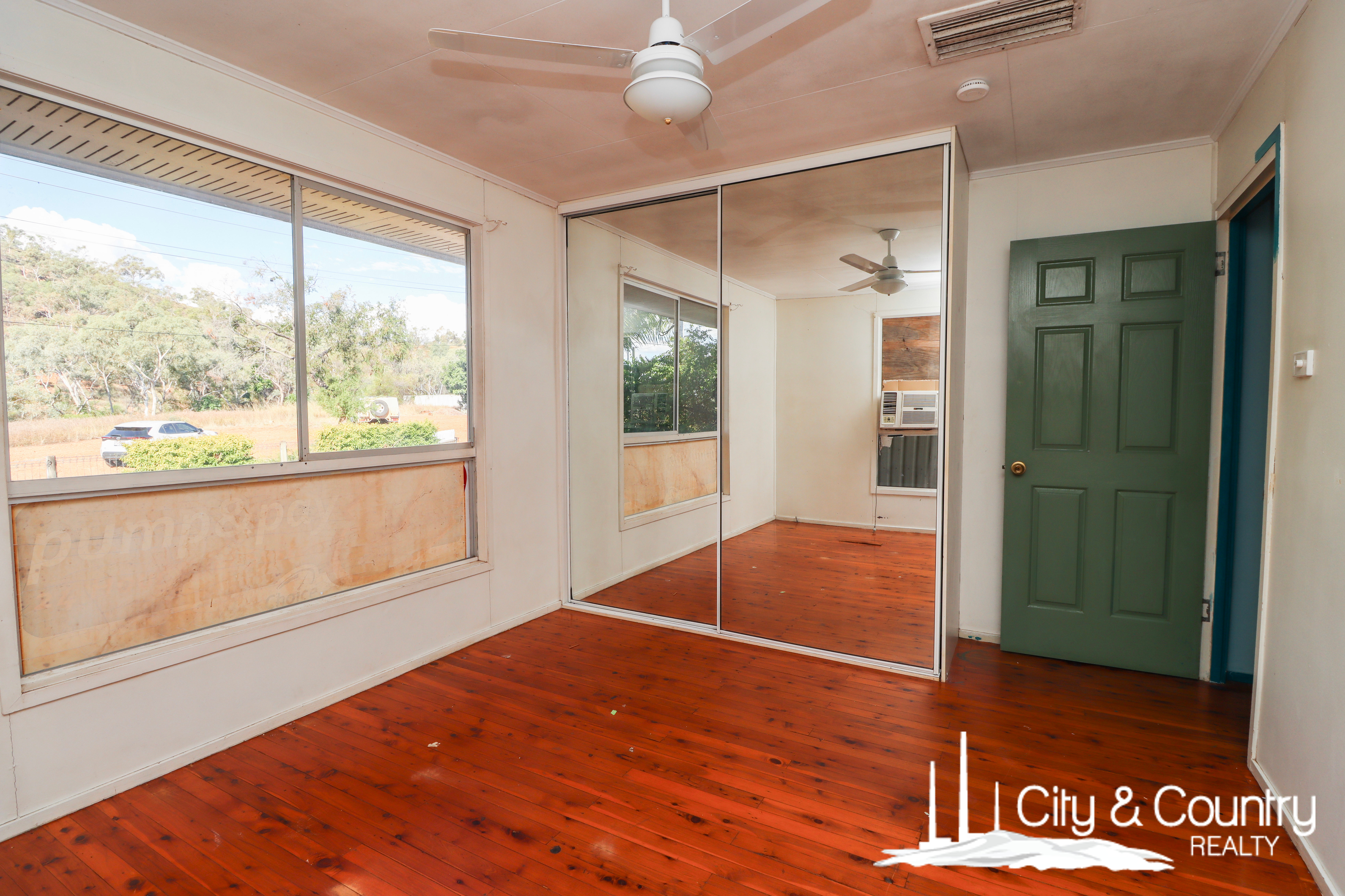 37 Pelican Road, Mount Isa, Qld, 4825 - Image 6