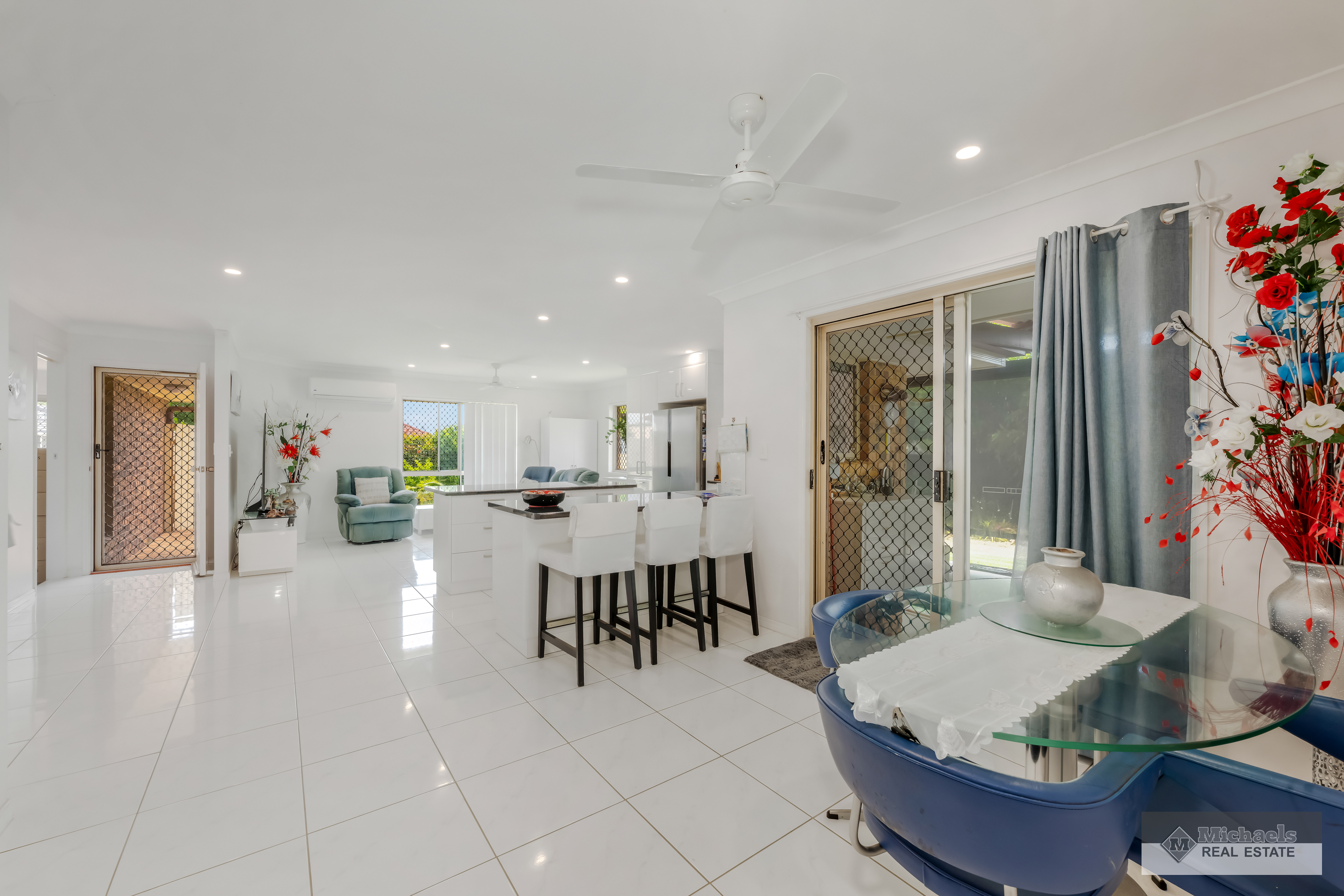 19 HERITAGE DRIVE, Bargara QLD 4670 - Image 8