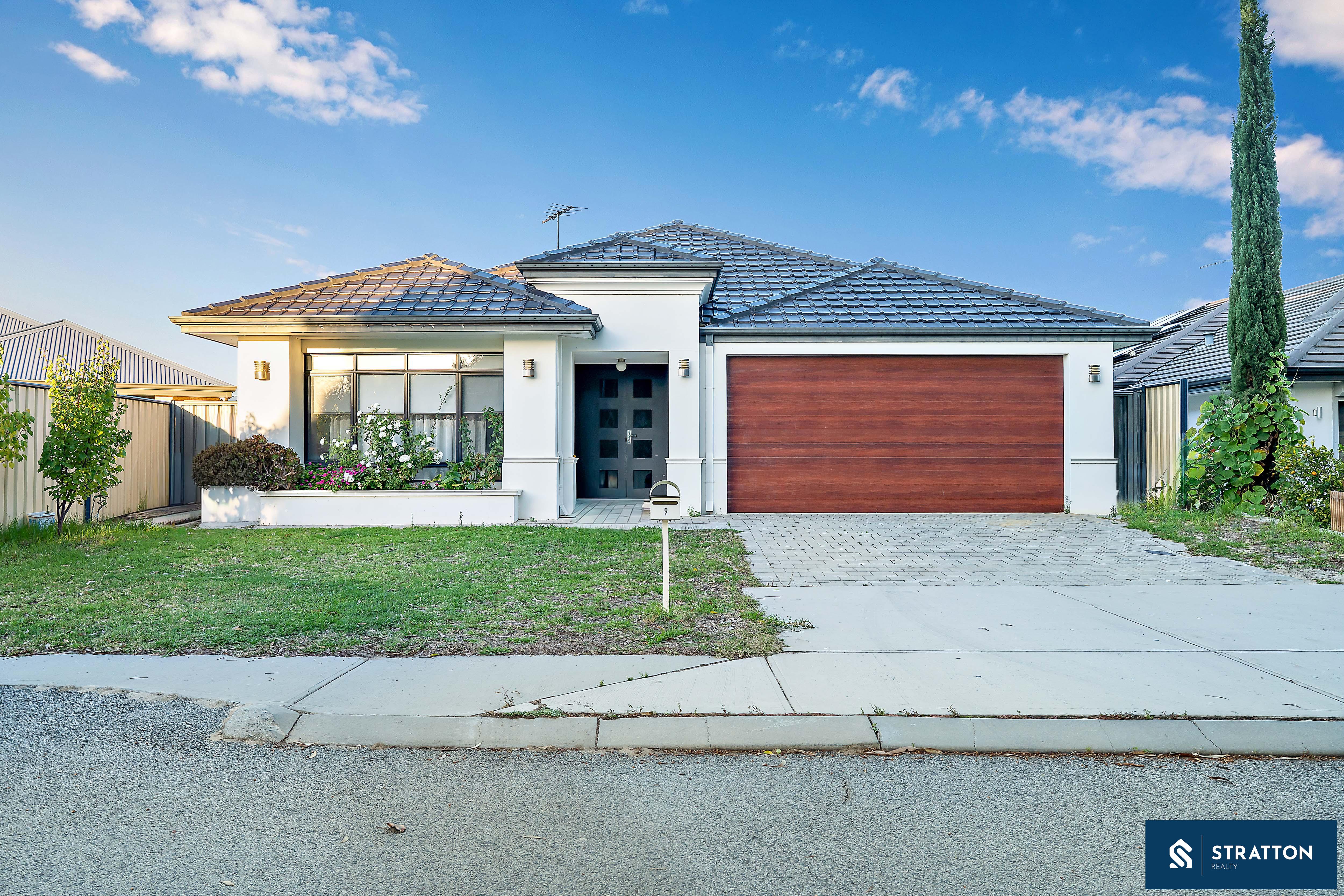 9 MARRIOTT CRESCENT, Wattle Grove WA 6107 - Image 1