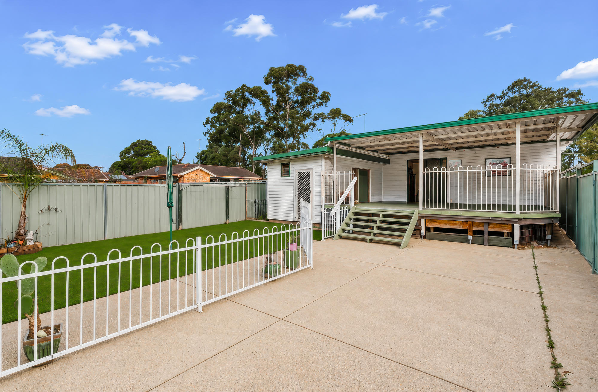 8-bedroom house at 45 Adelaide Street, Oxley Park, NSW 2760, Penrith, New South Wales