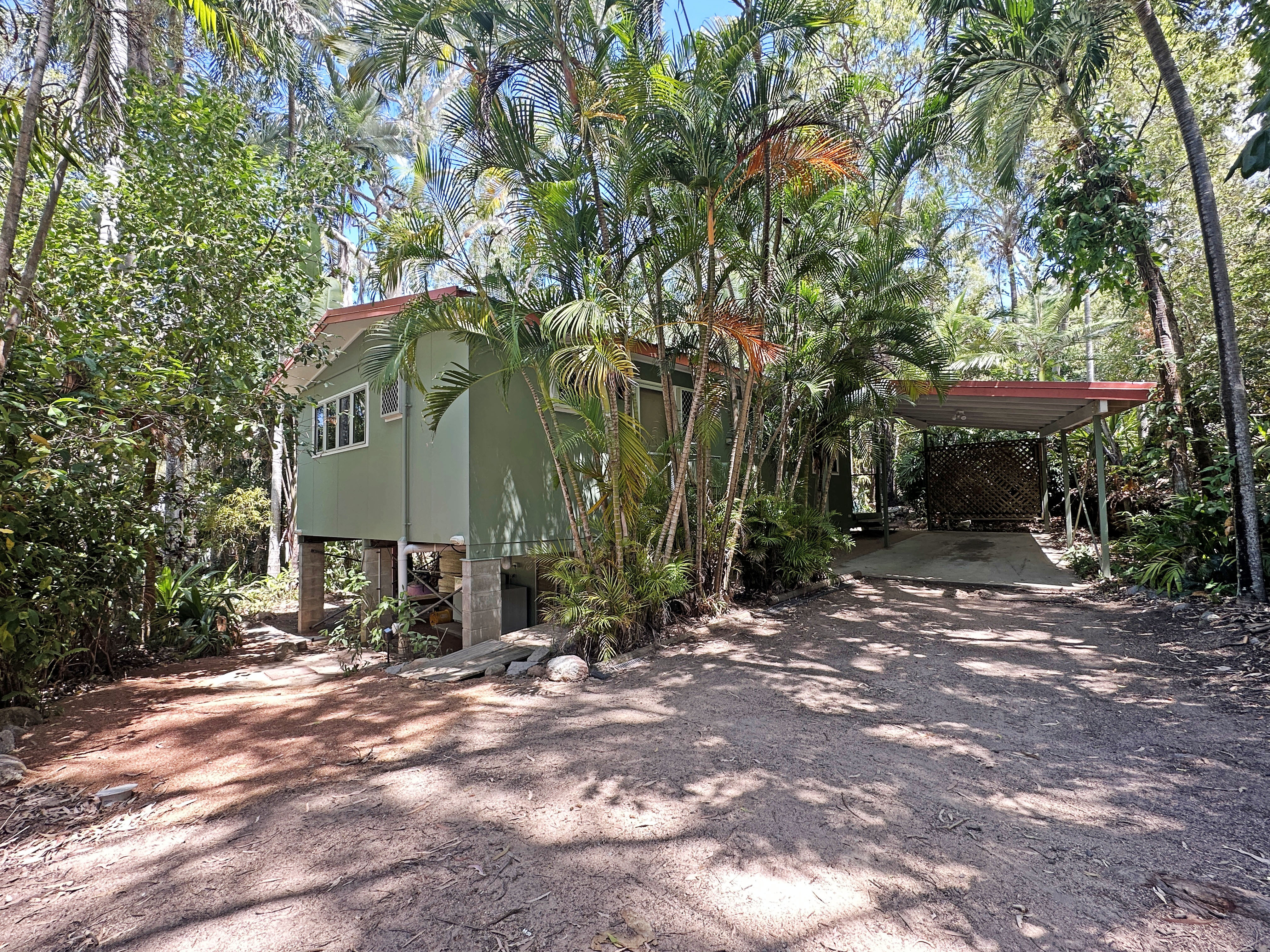 2-bedroom house at 22 Mirimar Crescent, Arcadia, QLD 4819, Townsville, Queensland