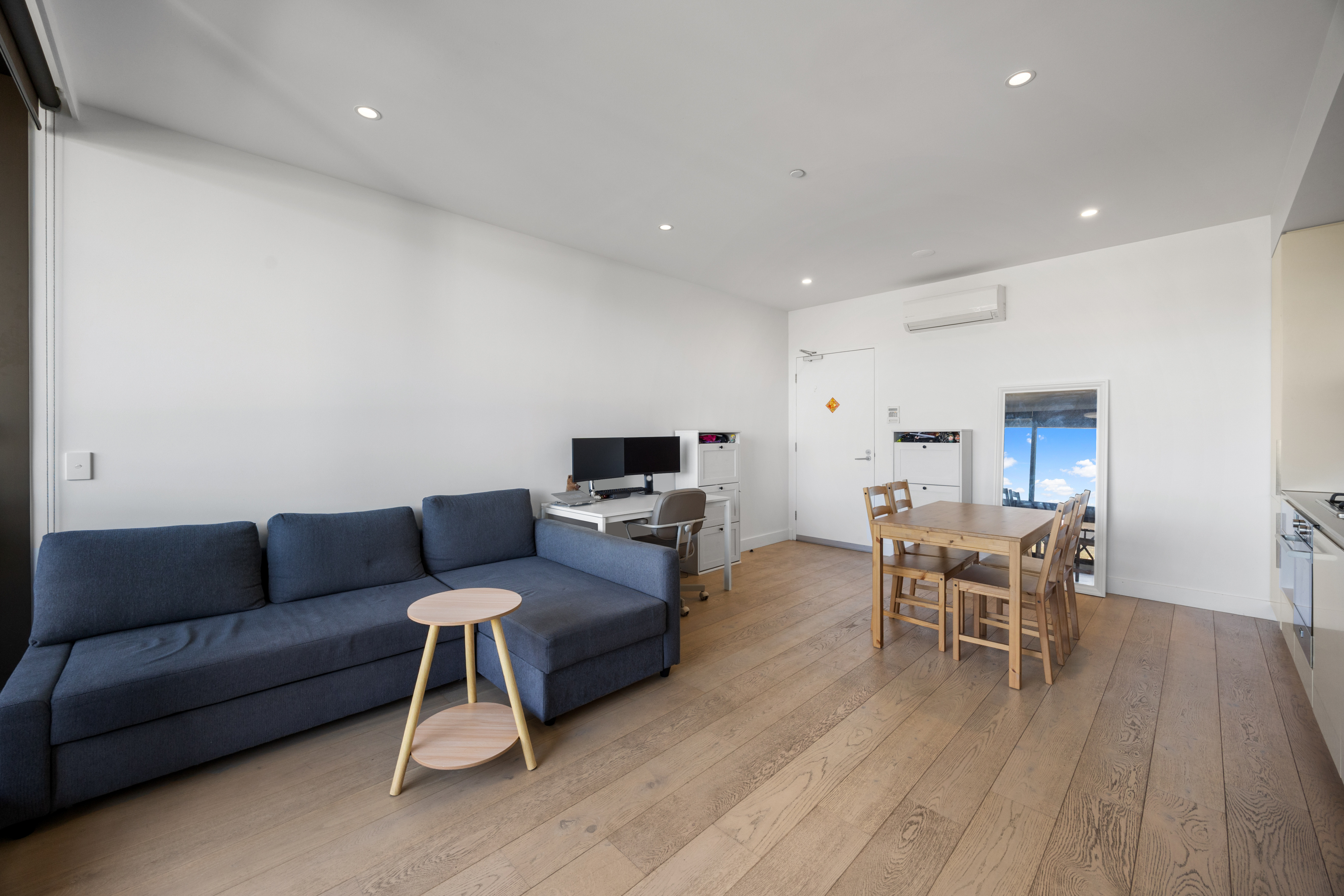 1402/421 King William Street, Adelaide, SA 5000 - Image 2