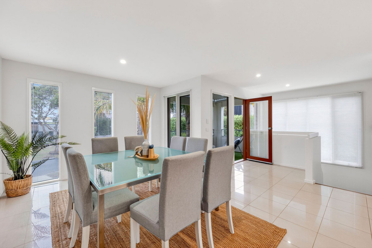 8 SEAMIST WAY, Torquay VIC 3228 - Image 6