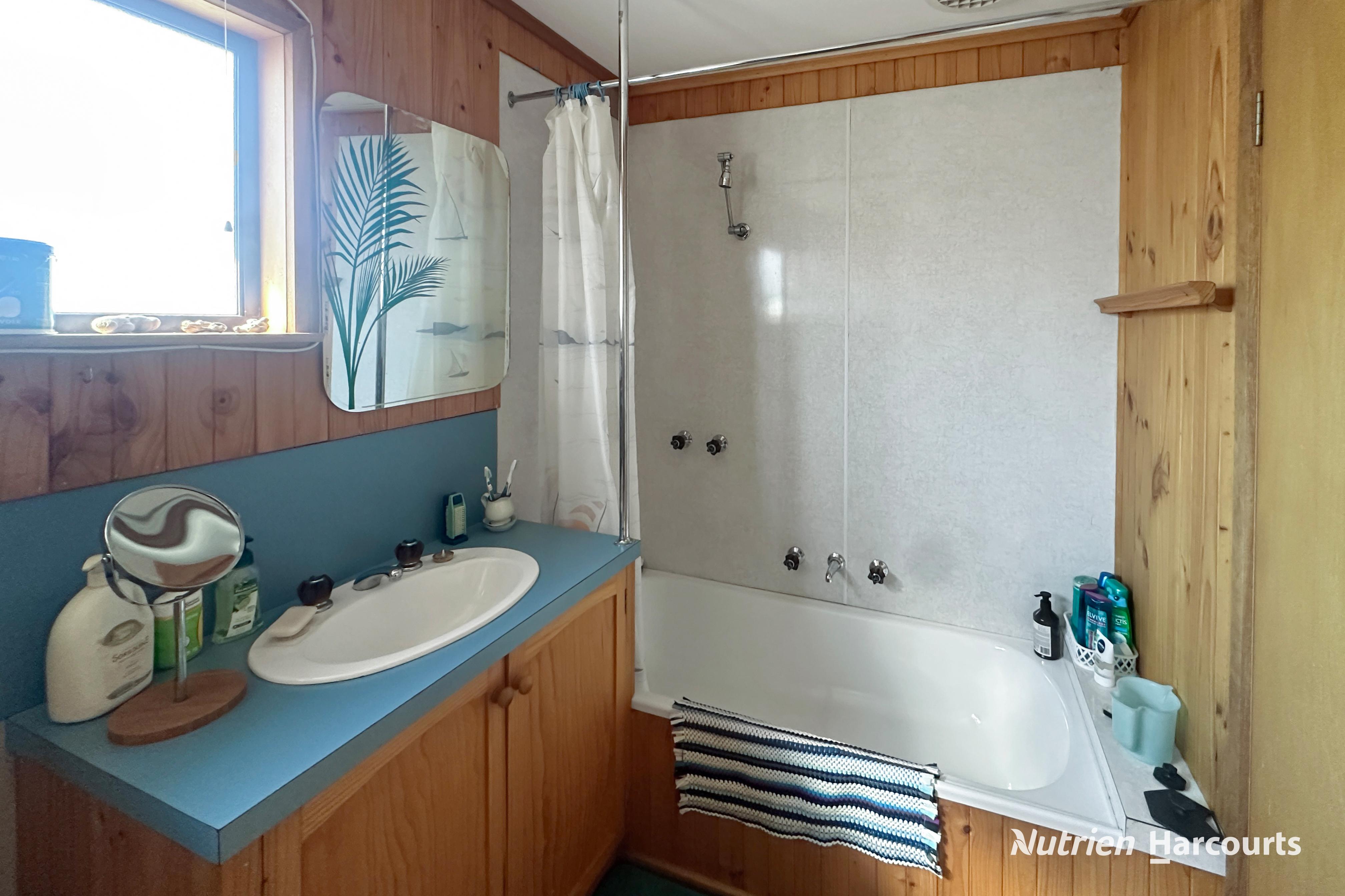 2-bedroom house at 80 Mcloughlins Road, Mcloughlins Beach, VIC 3874, Wellington, Victoria