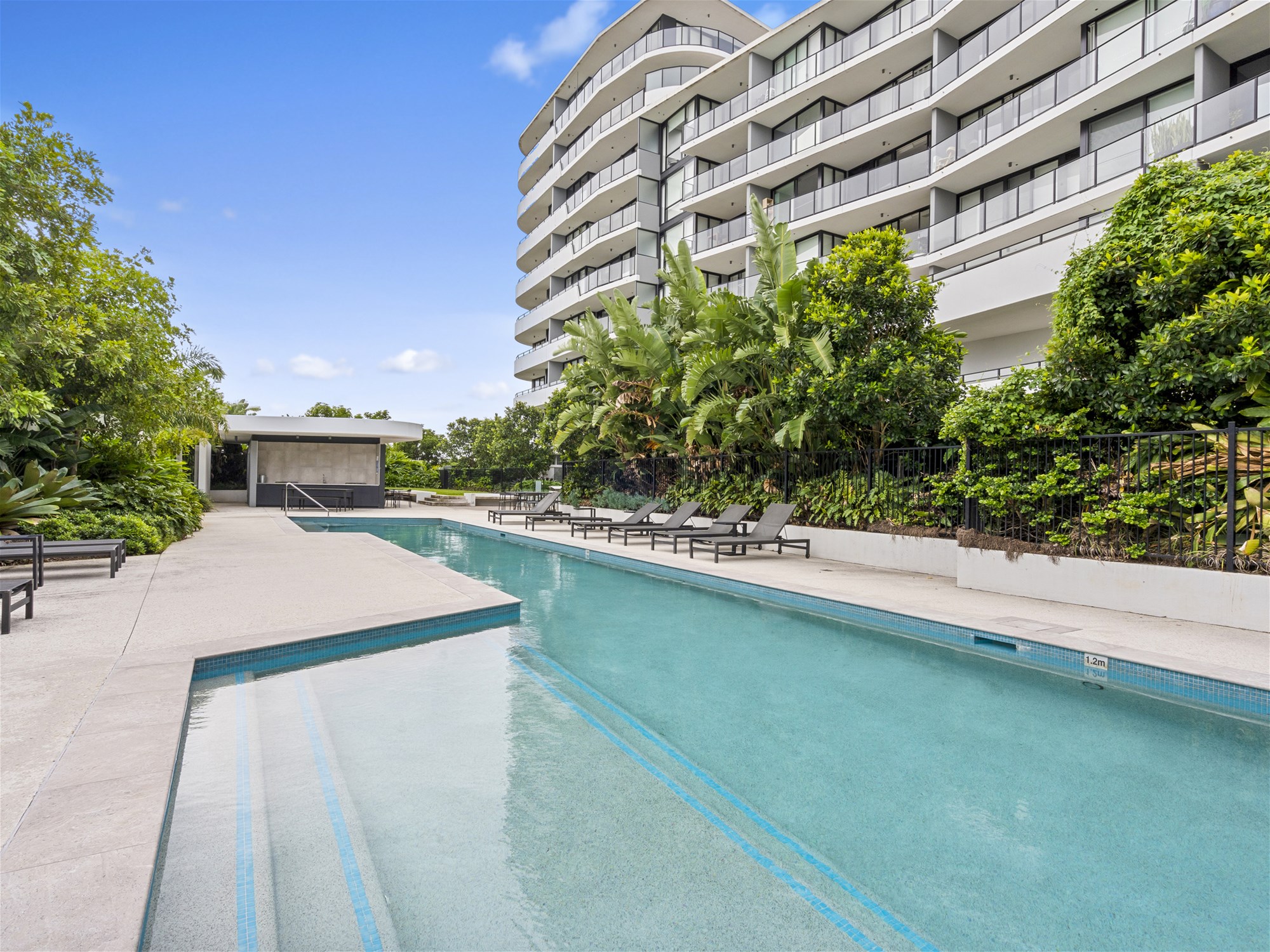 2714/1 Grant Avenue, Hope Island, QLD 4212 - Image 6