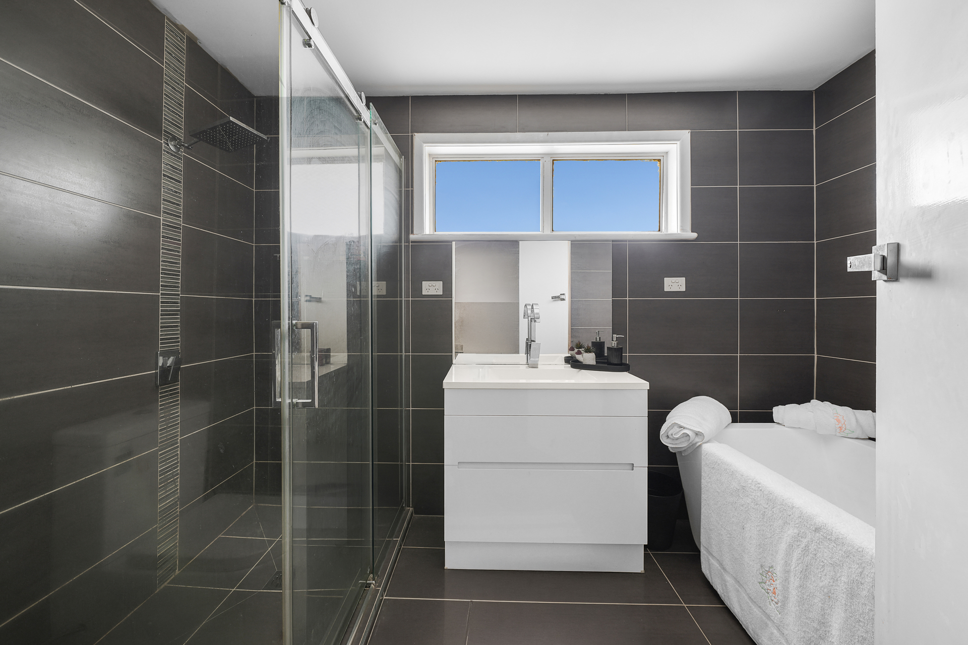 14 MOSSFIEL DRIVE, Hoppers Crossing VIC 3029 - Image 10