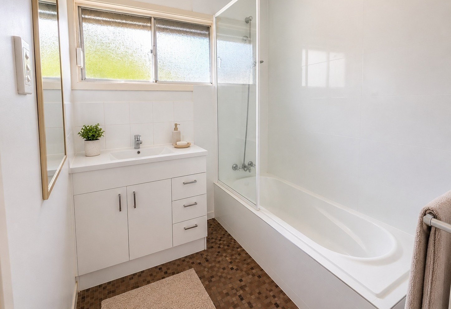 15 OSCAR STREET, Kingston QLD 4114 - Image 7