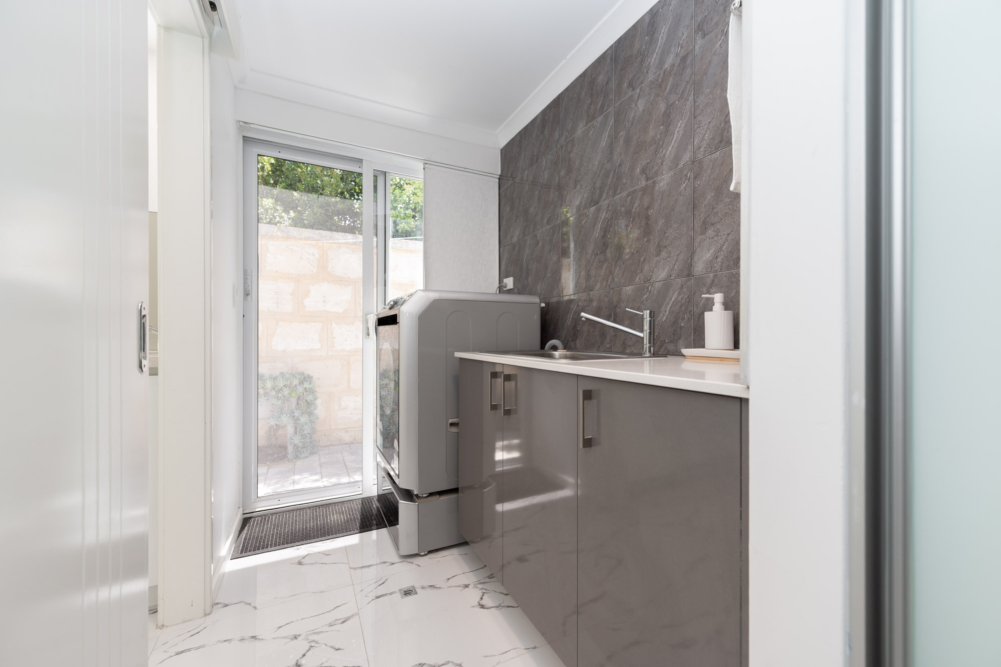 41 Salisbury Street, Bayswater, WA 6053 - Image 8