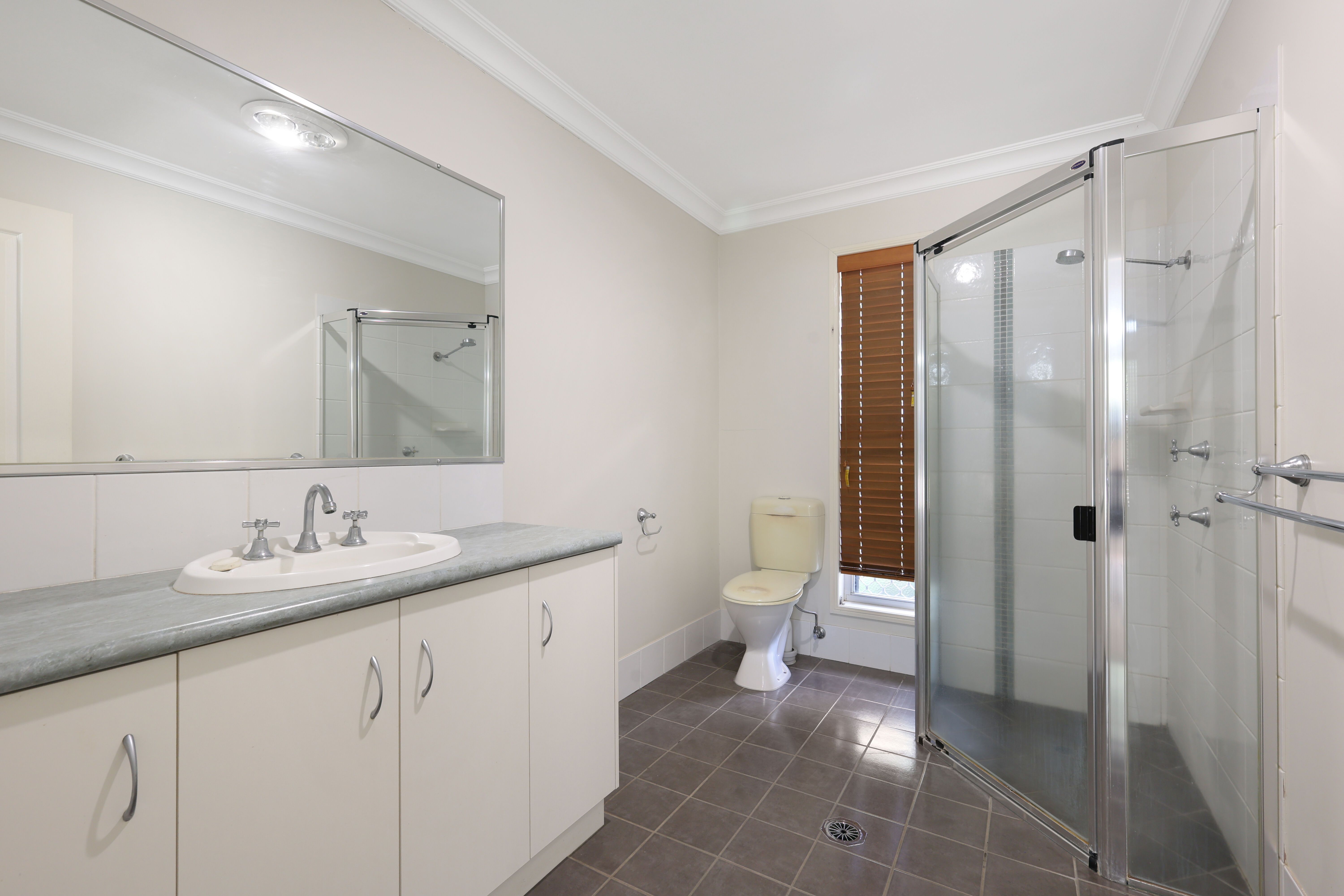 2/3 Jewell Street, Centenary Heights, Qld, 4350 - Image 6