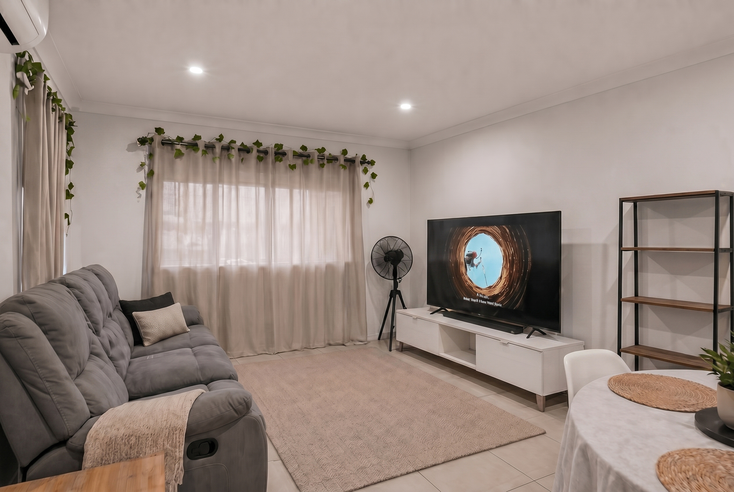 5-bedroom unit at 14 Southwood Circuit, Yarrabilba, QLD 4207, Logan, Queensland