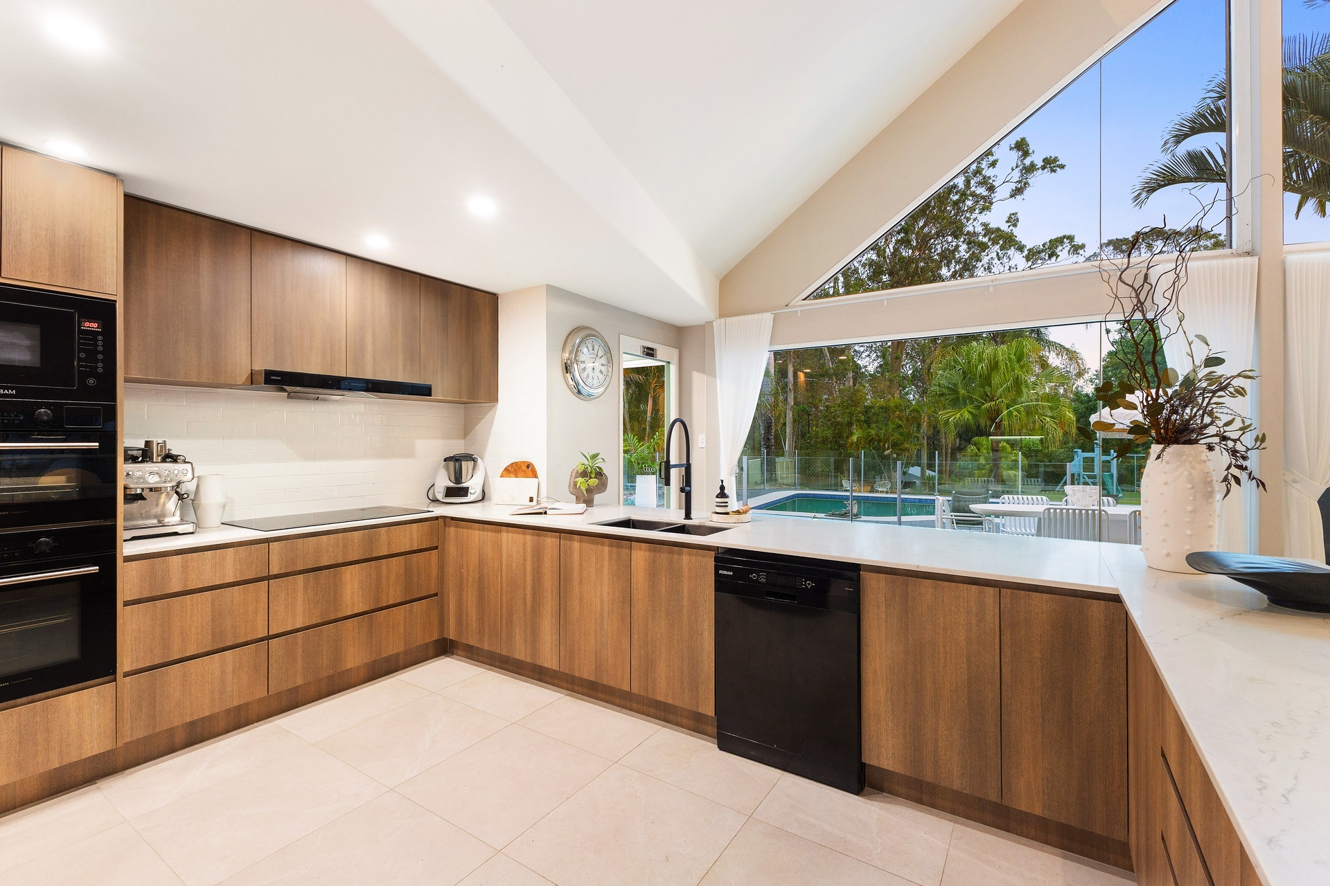 36 Billabirra Crescent, Nerang, Qld, 4211 - Image 8