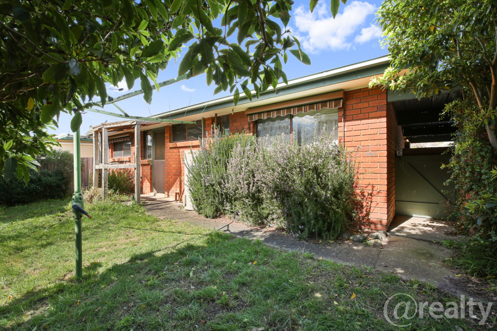 2-bedroom unit at 32 Dodemaides Road, Trafalgar, Vic, 3824, Baw Baw, Victoria