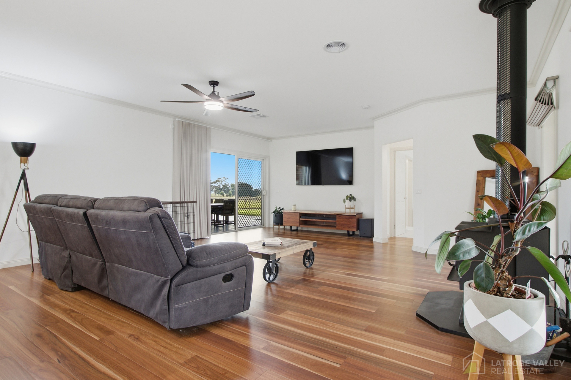 274 Rosedale-Flynns Creek Road, Rosedale, VIC 3847 - Image 6