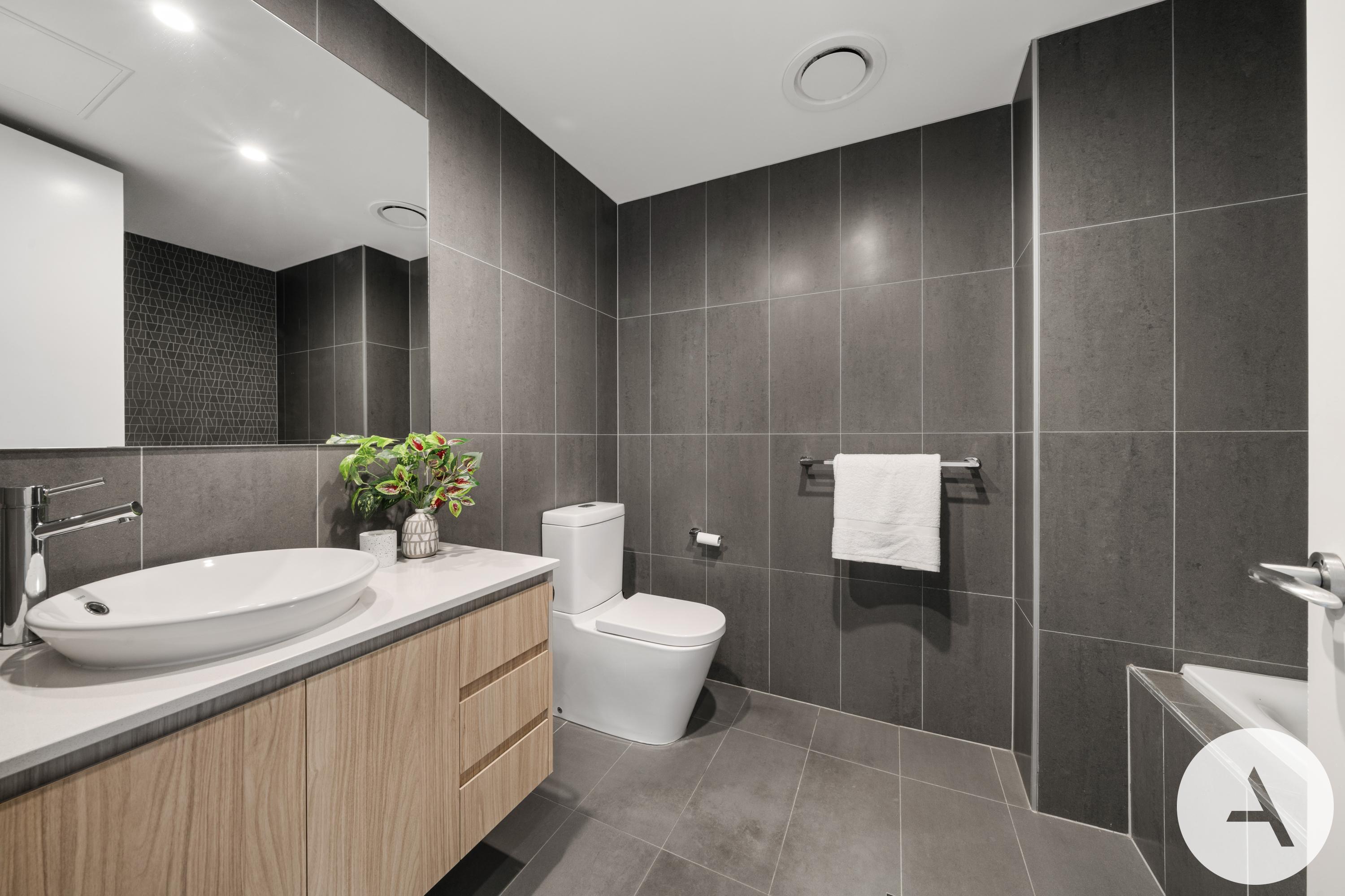 3-bedroom unit at ORI 7 30 LONSDALE STREET, BRADDON ACT 2612, Unincorporated Act, Australian Capital Territory