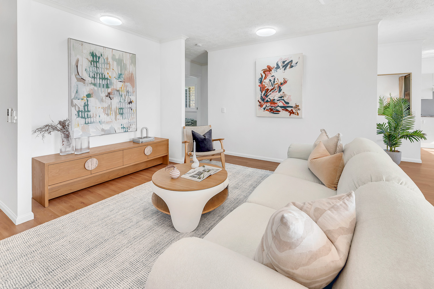 13/14 Dunlop Court, Mermaid Waters, Qld, 4218 - Image 2