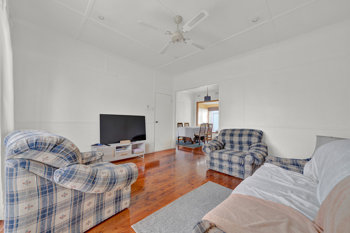 12 Manly Parade, The Entrance North, NSW 2261 - Image 6