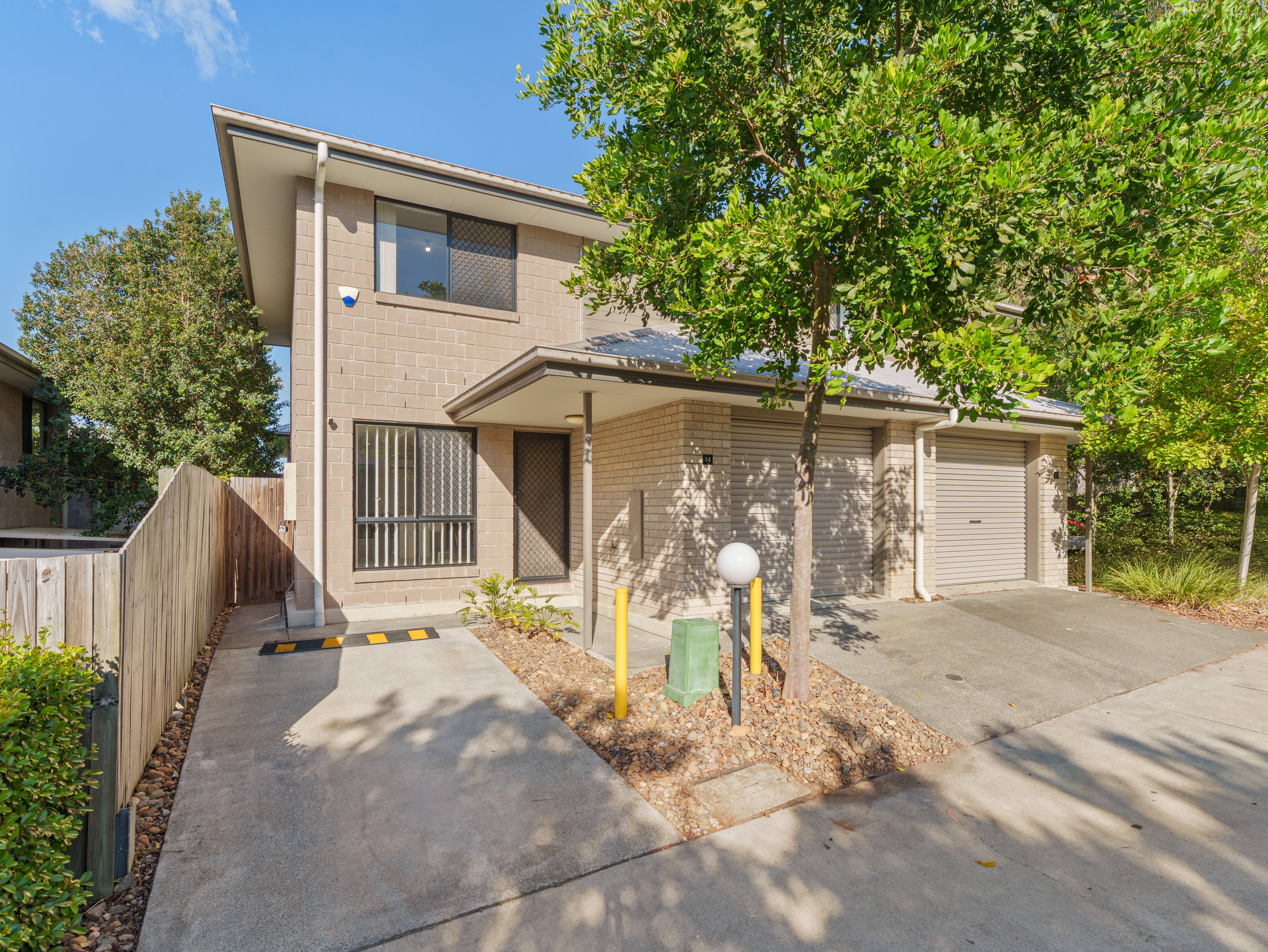14/8-12 Wattlebrush Court, Park Ridge, Qld, 4125 - Image 1