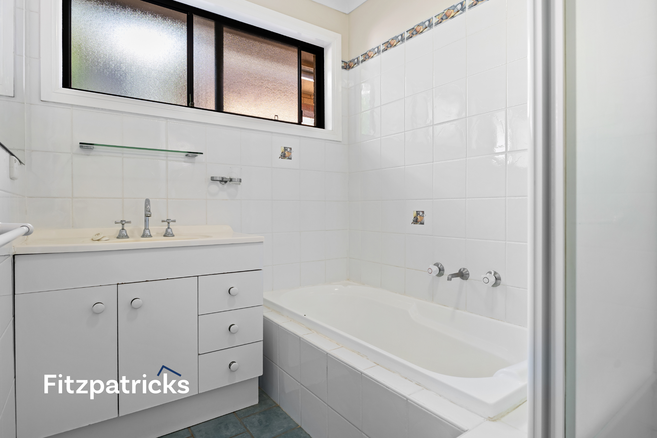 25 GIRRAWEEN MEWS, Glenfield Park NSW 2650 - Image 5