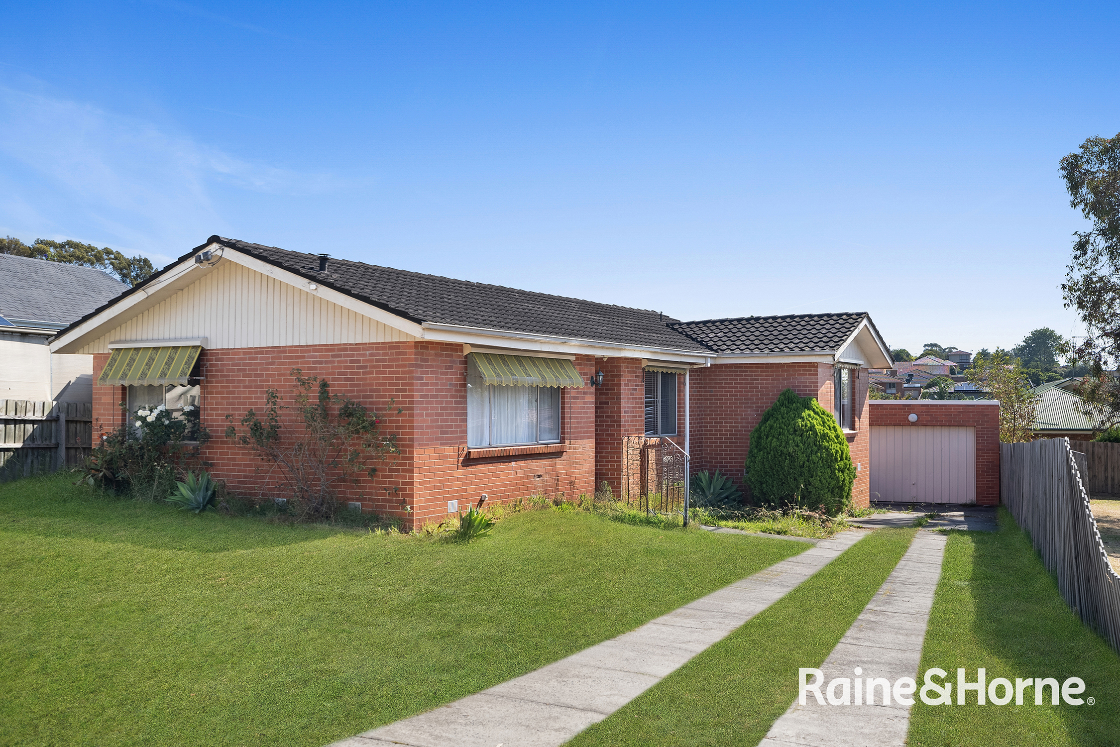7 Adam Avenue, Hallam, VIC 3803 - Image 1