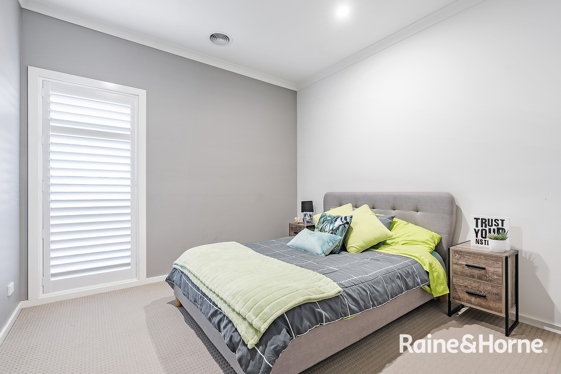 85 Dexter Crescent, Clyde North, VIC 3978 - Image 6